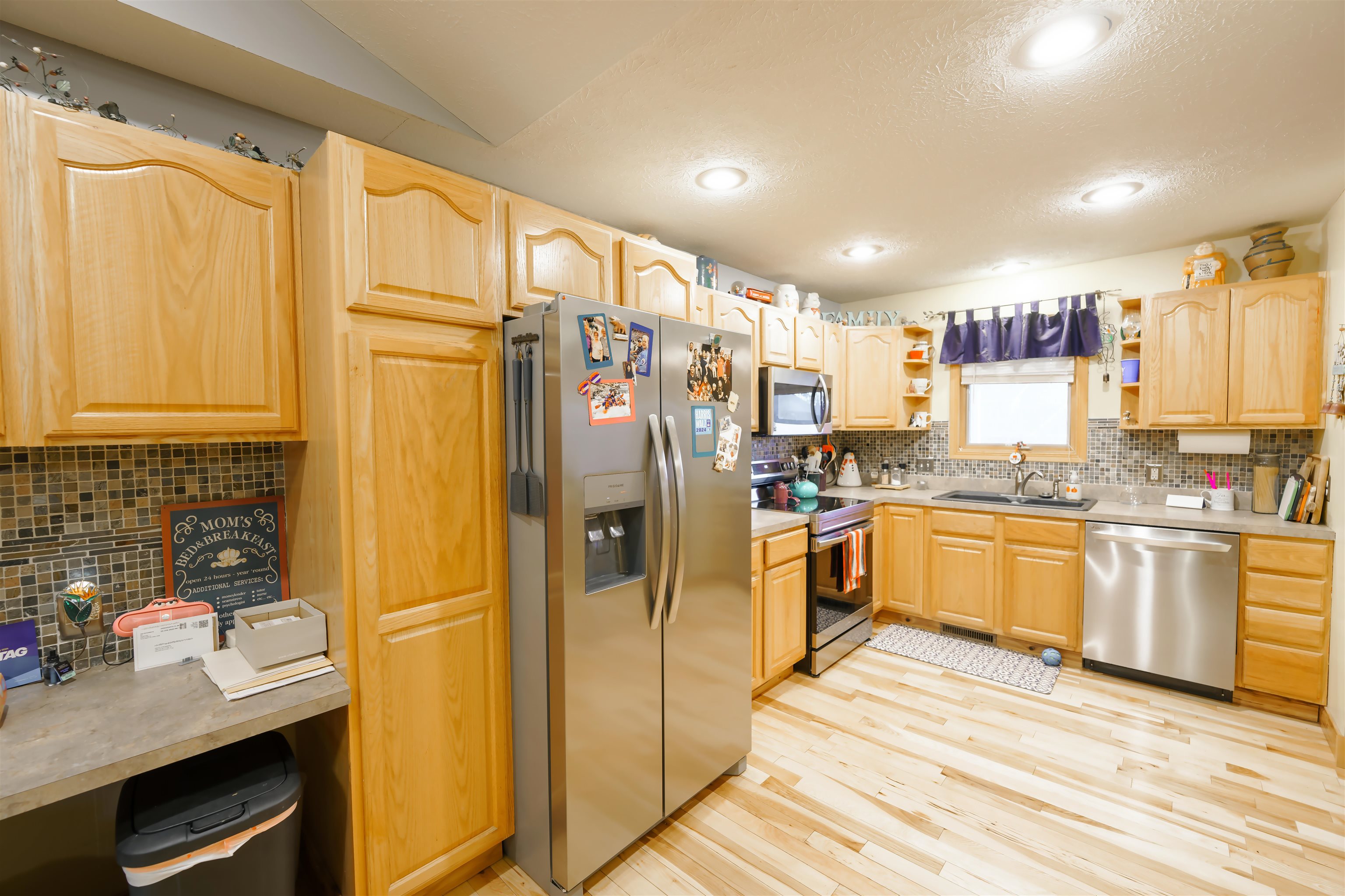 1802 Blue Stem Ln, Salina, Kansas image 14