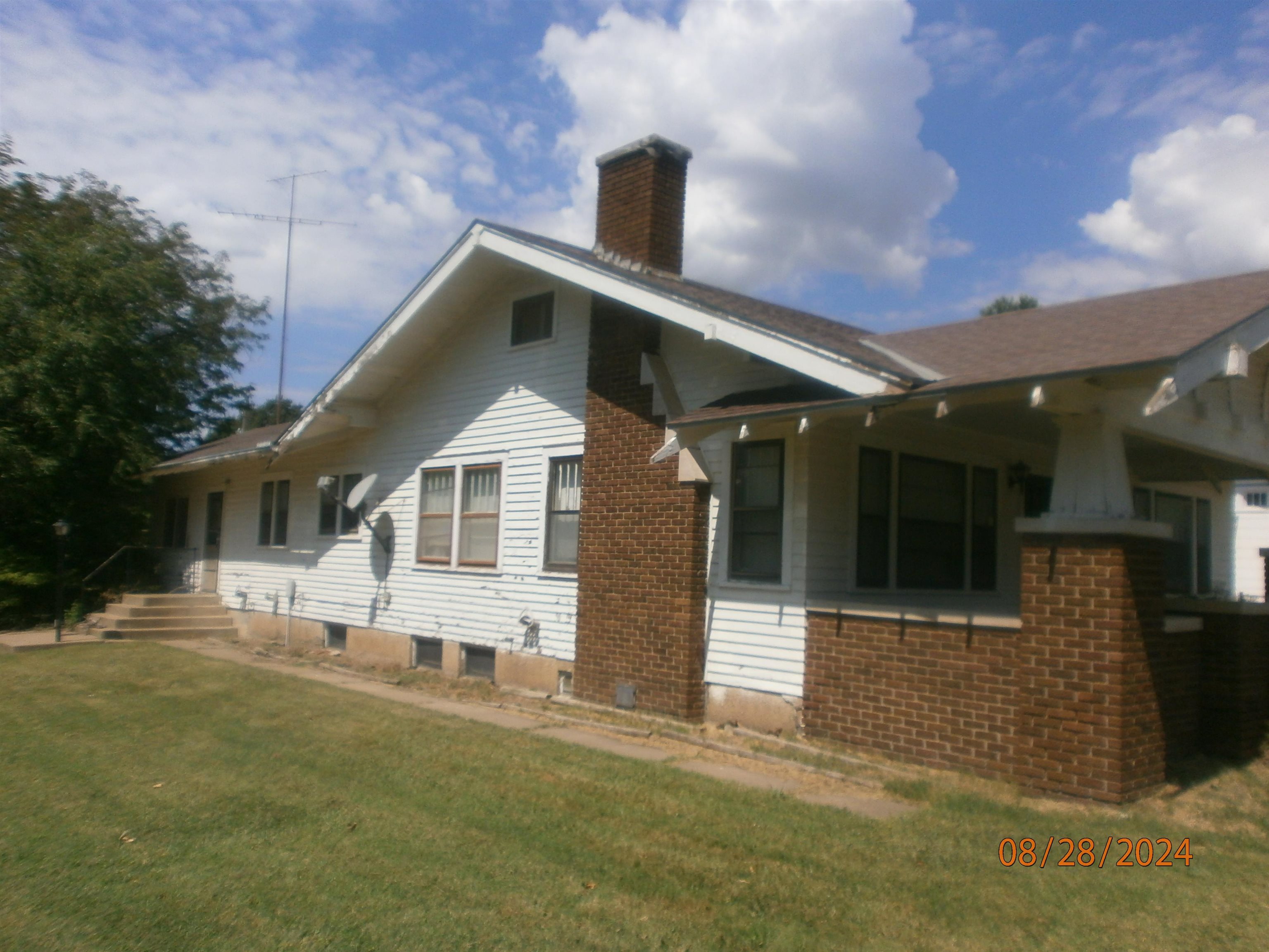 310 N Main St, Hope, Kansas image 2