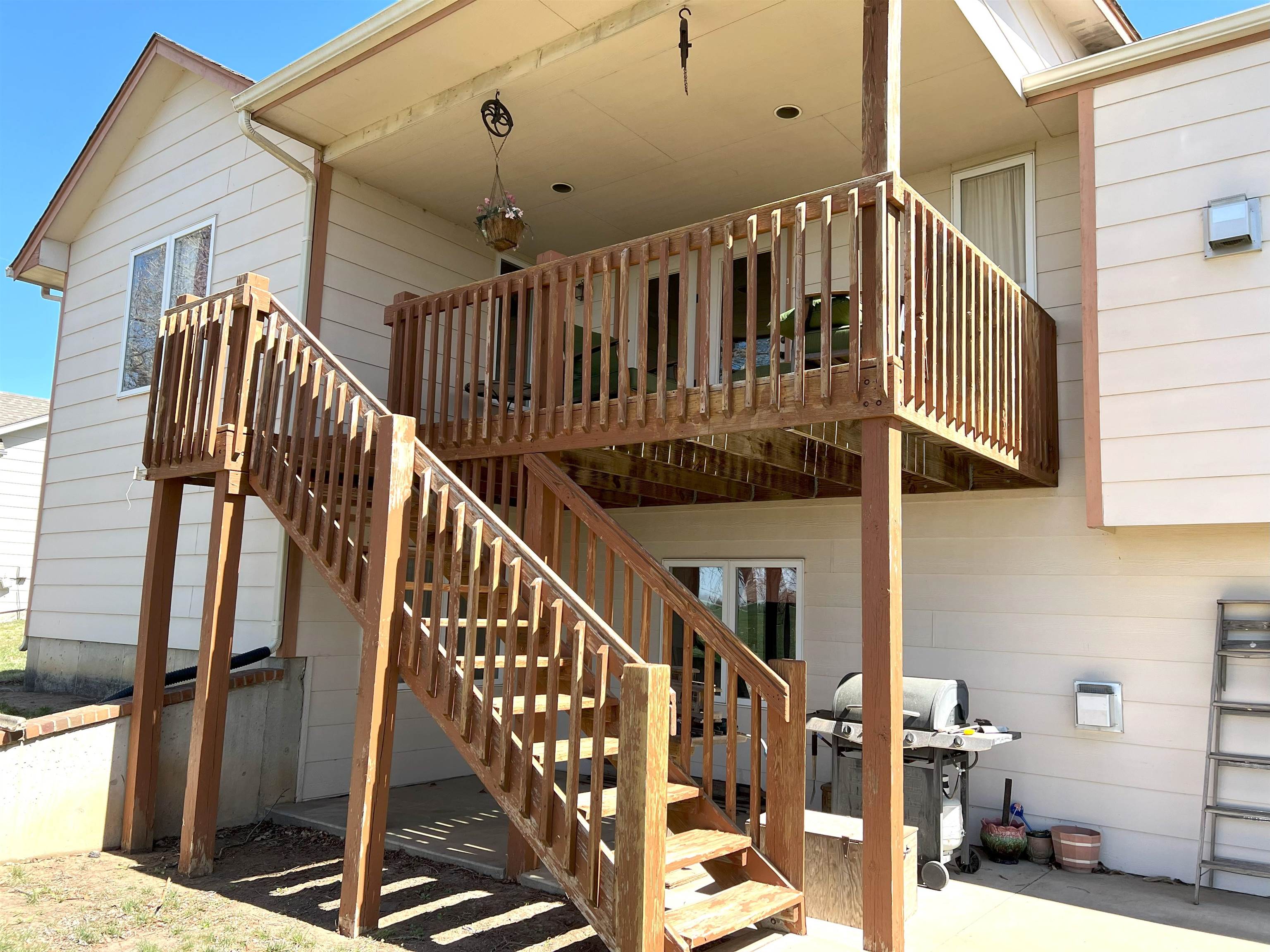1016 Country Ln, Newton, Kansas image 5