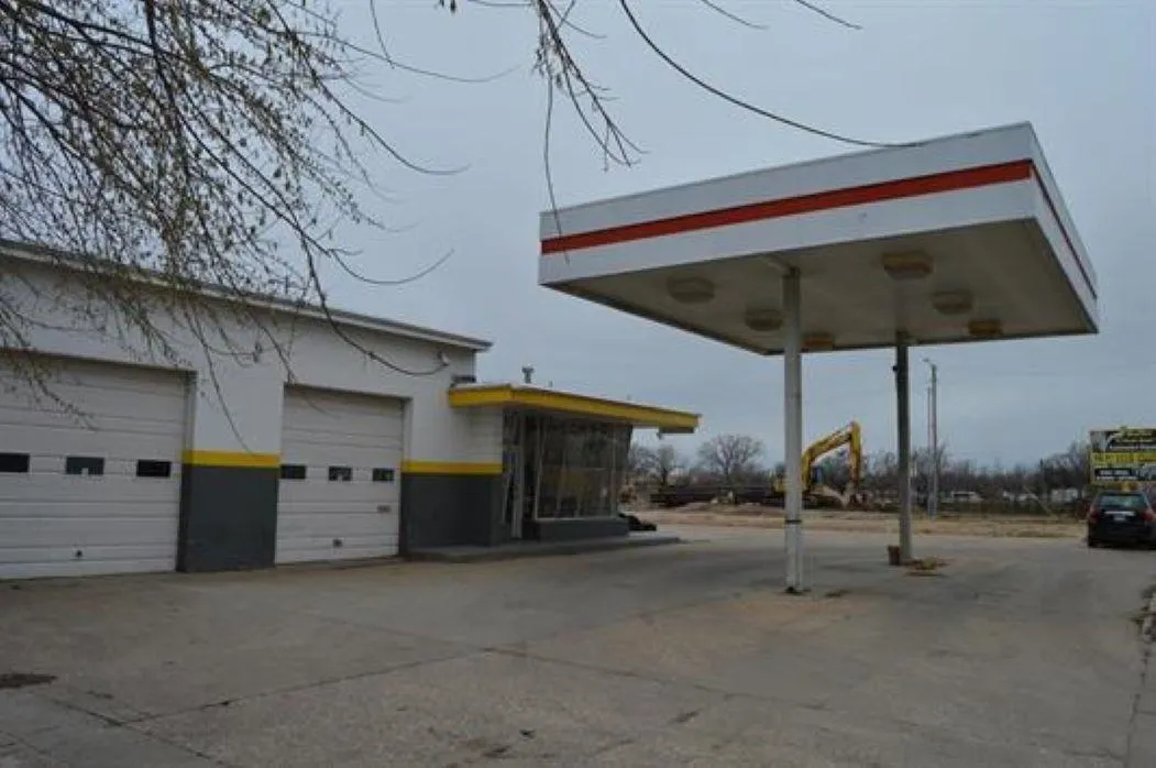 Wichita, Kansas 67213, United States, ,Commercial,Active,77653