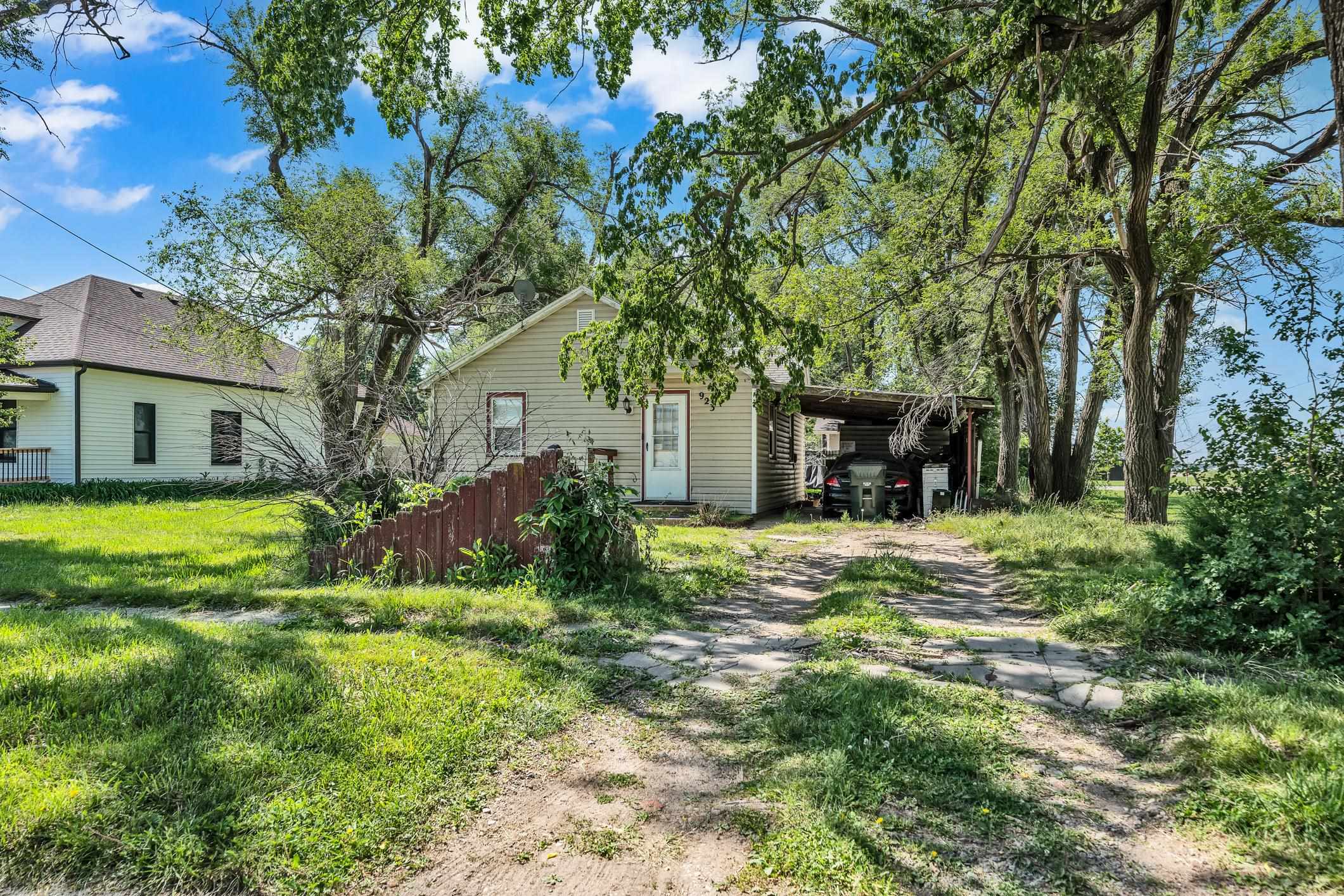 923 W 2nd St, Halstead, Kansas image 18
