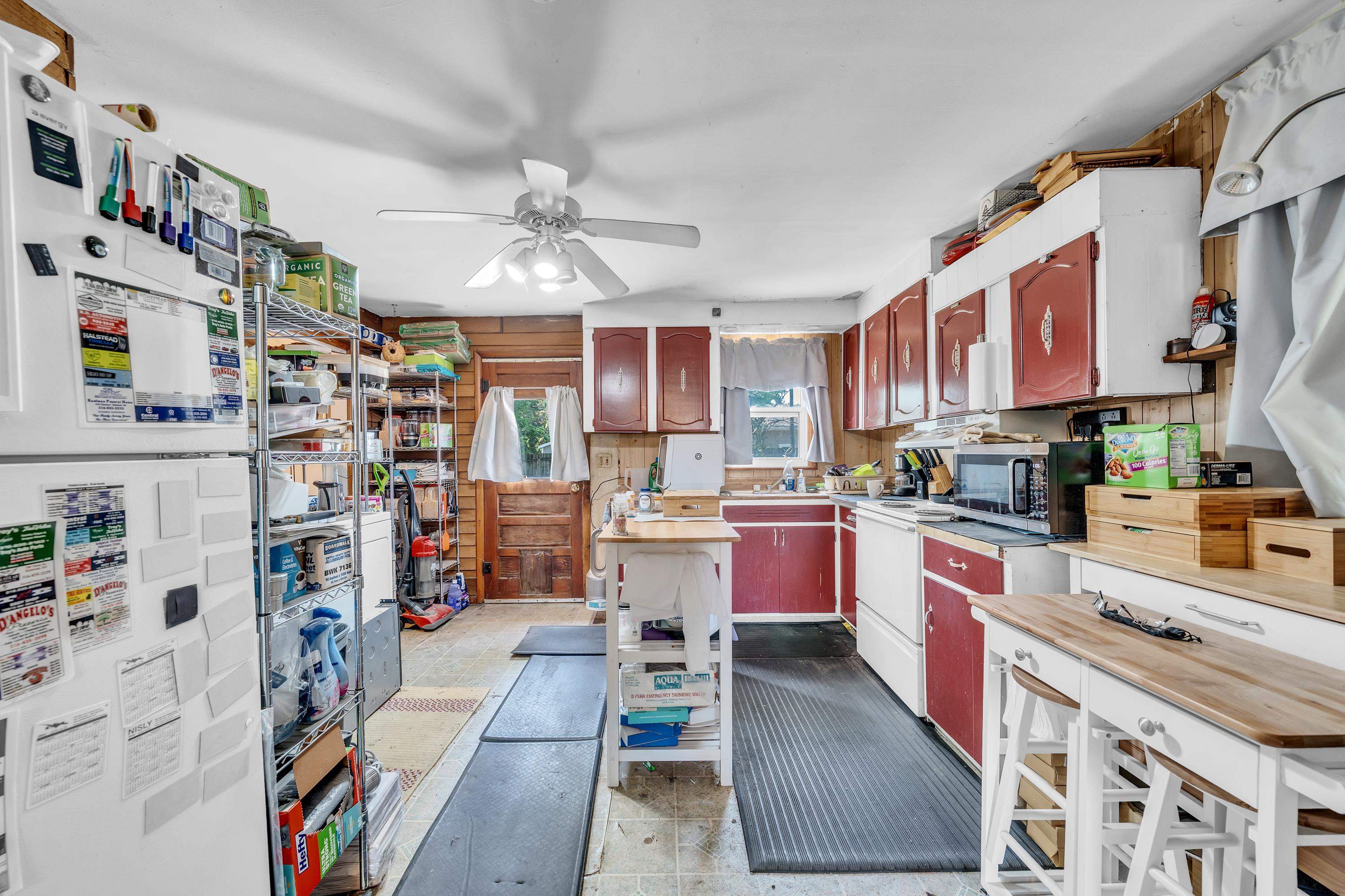 923 W 2nd St, Halstead, Kansas image 9
