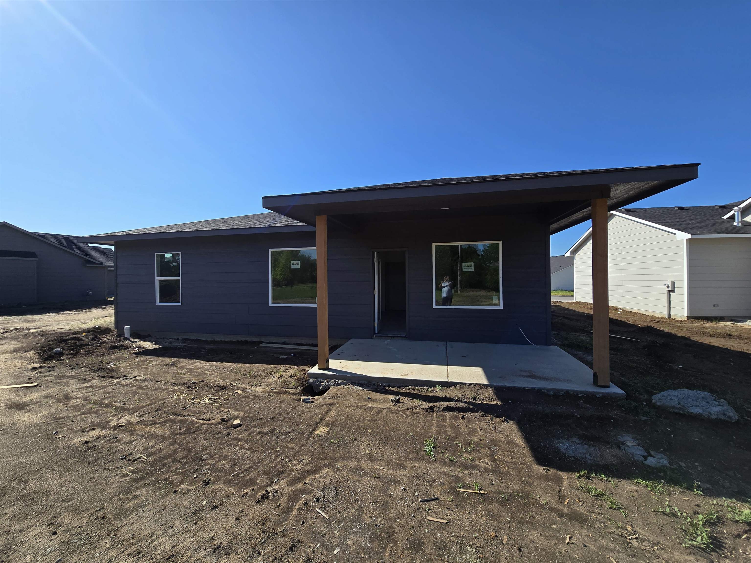 1008 SE 8th St, Newton, Kansas image 3