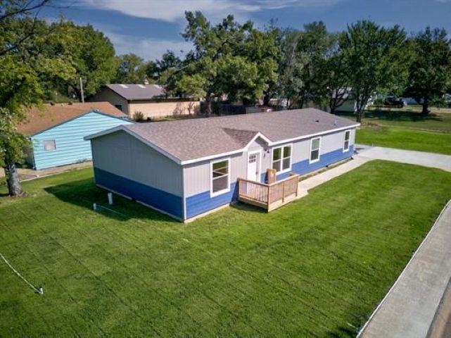 404 N College St #5, Winfield, Kansas image 3