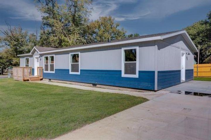 404 N College St #5, Winfield, Kansas image 4