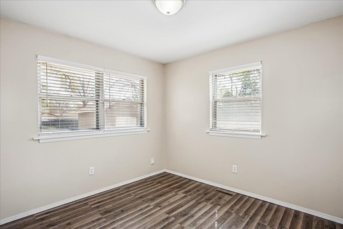 940 N Robin Rd, Wichita, Kansas image 12