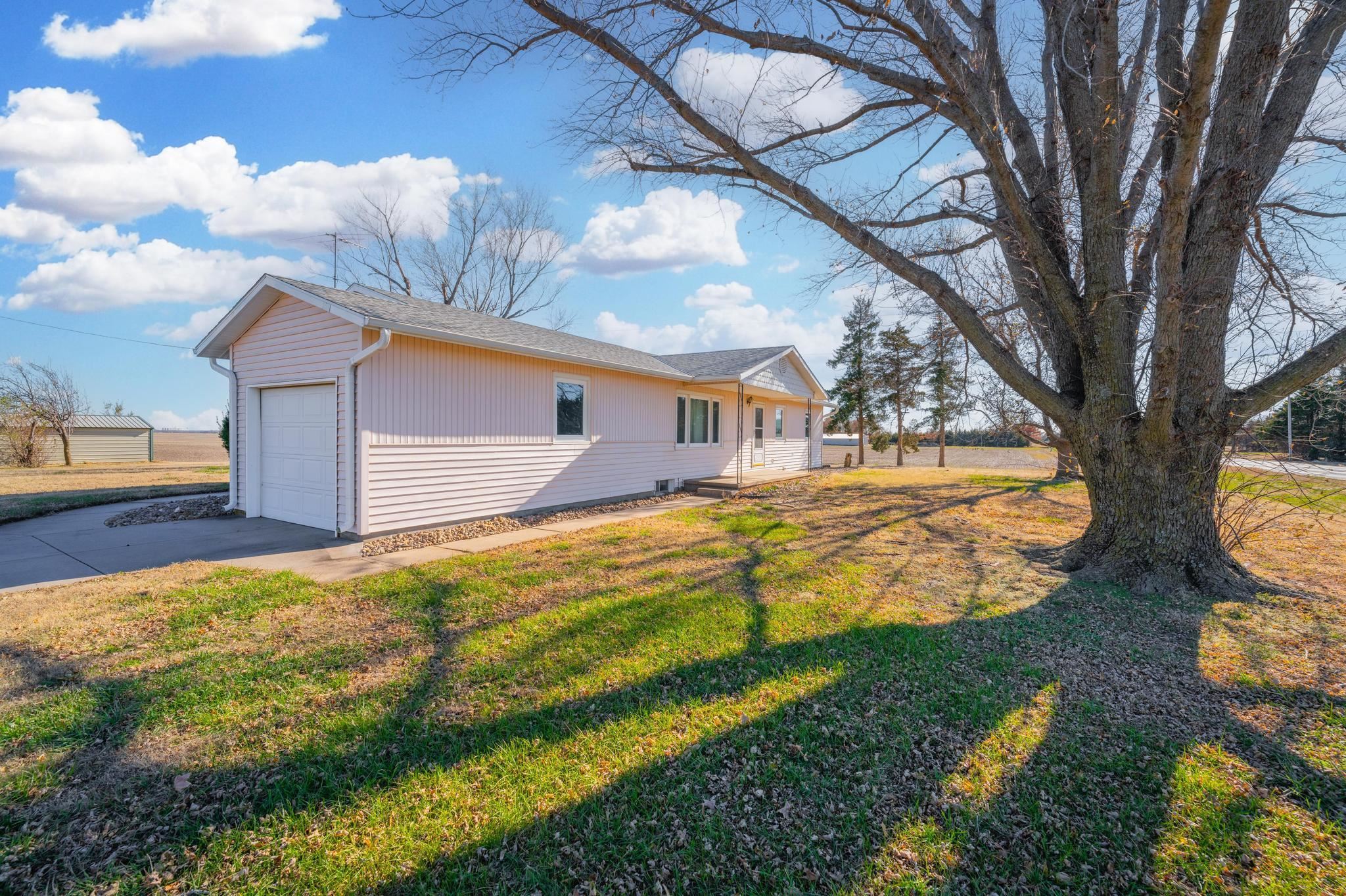 9012 S Hertzler Rd, Sedgwick, Kansas image 3