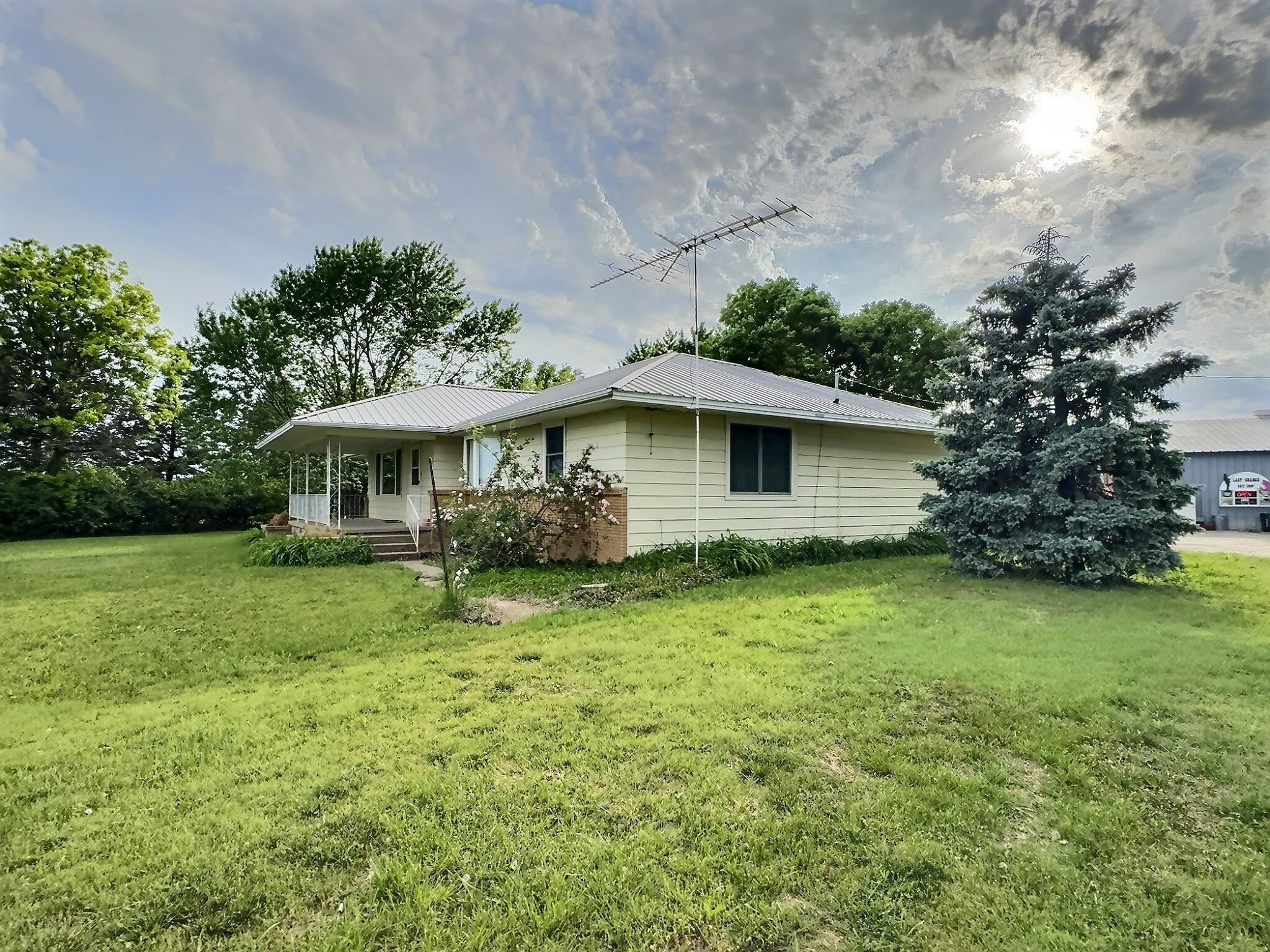 2193 Pawnee, Marion, Kansas image 32