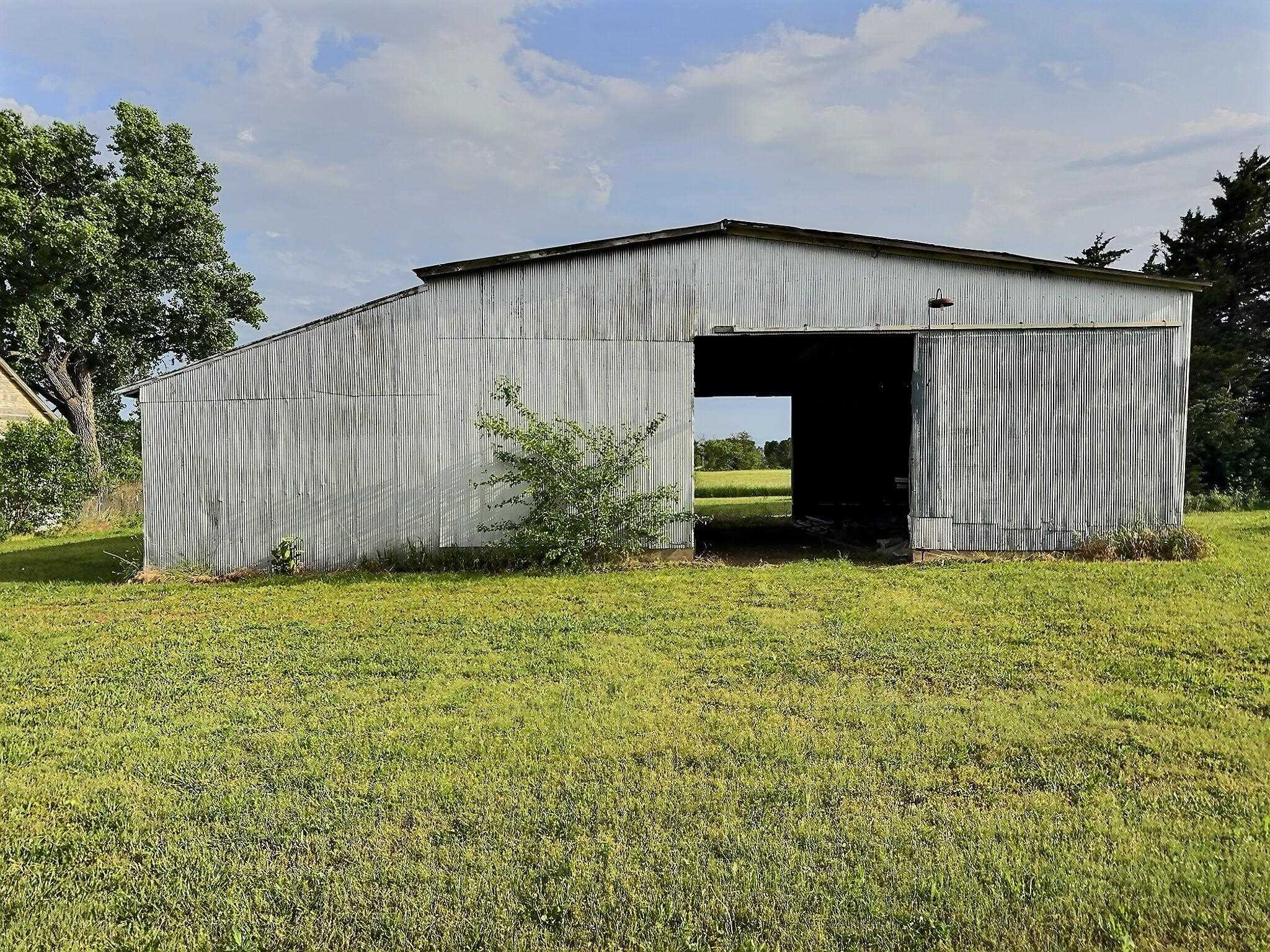 2193 Pawnee, Marion, Kansas image 27