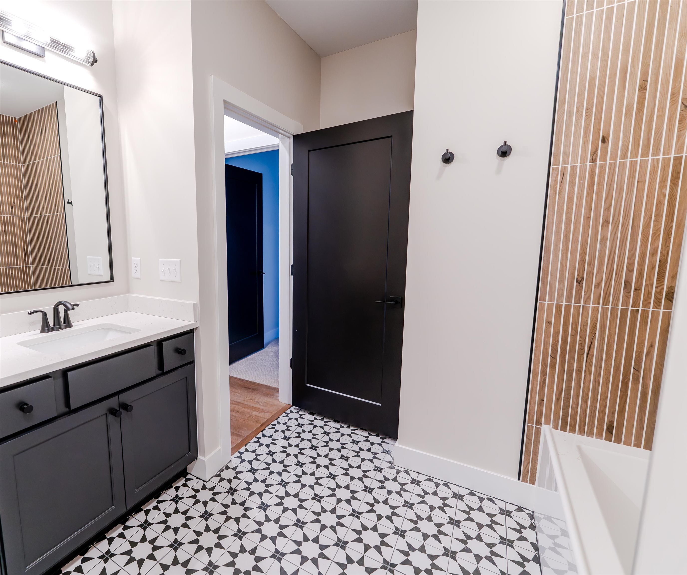 4550 N Sandkey, Wichita, Kansas image 24