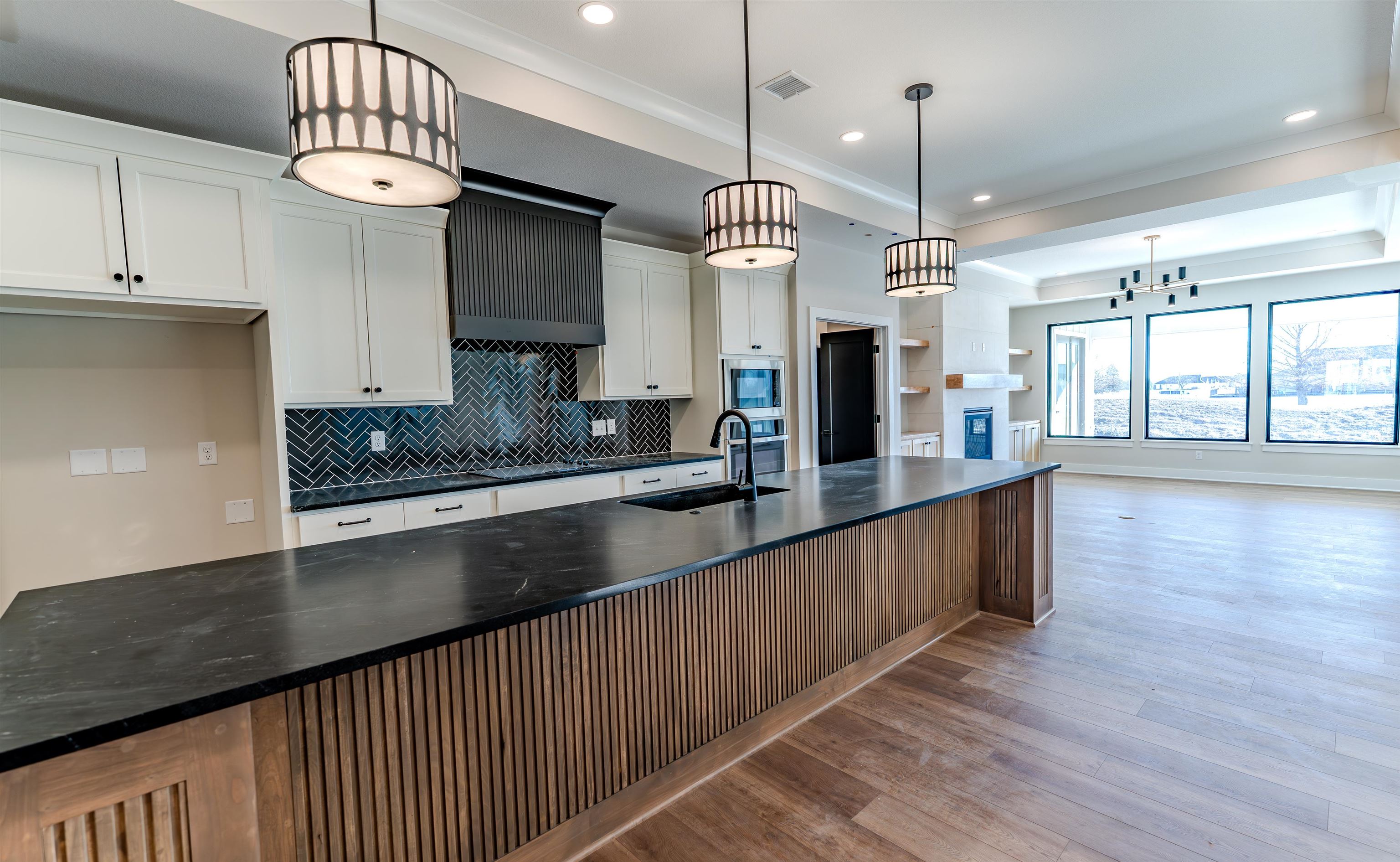 4550 N Sandkey, Wichita, Kansas image 16
