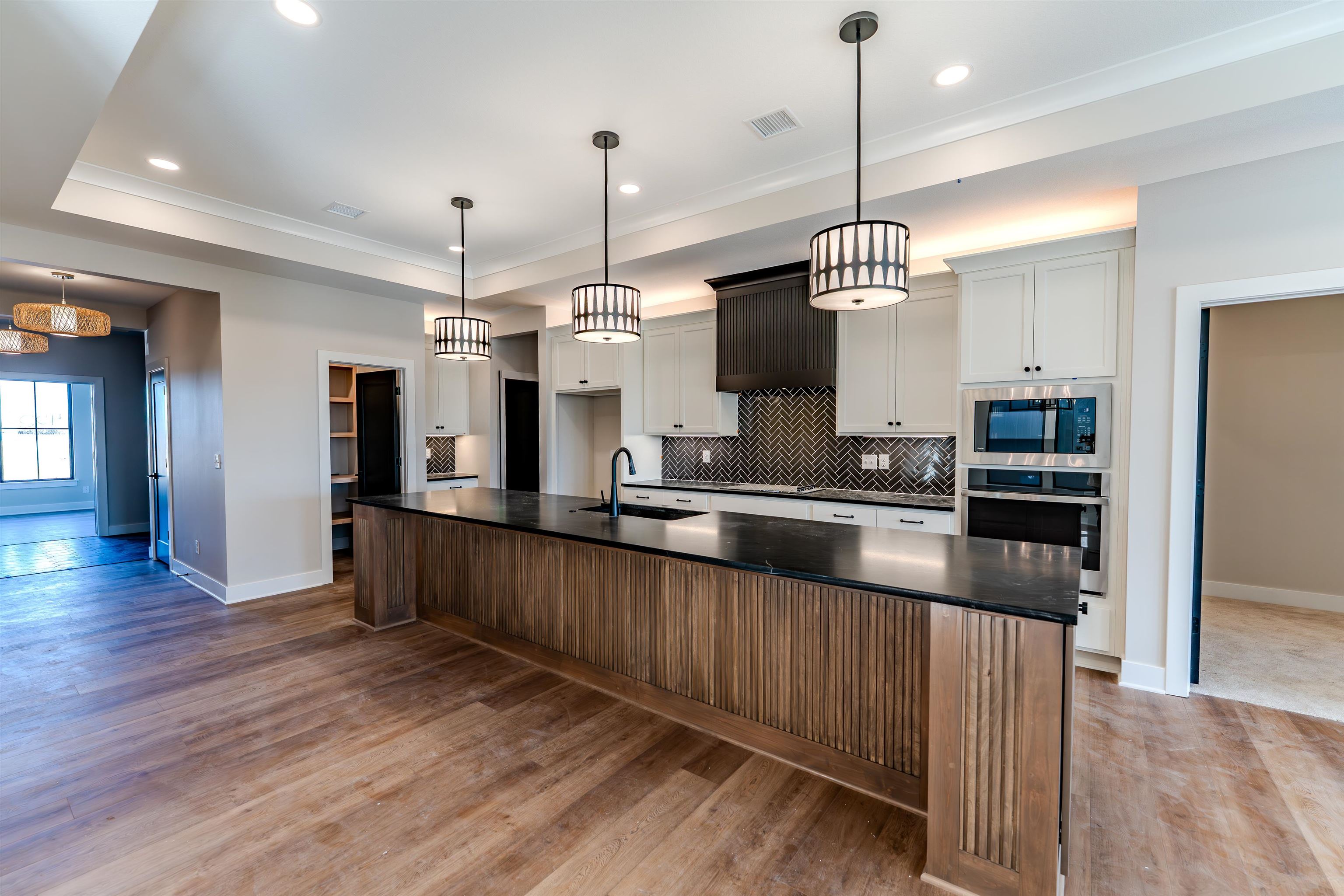 4550 N Sandkey, Wichita, Kansas image 23