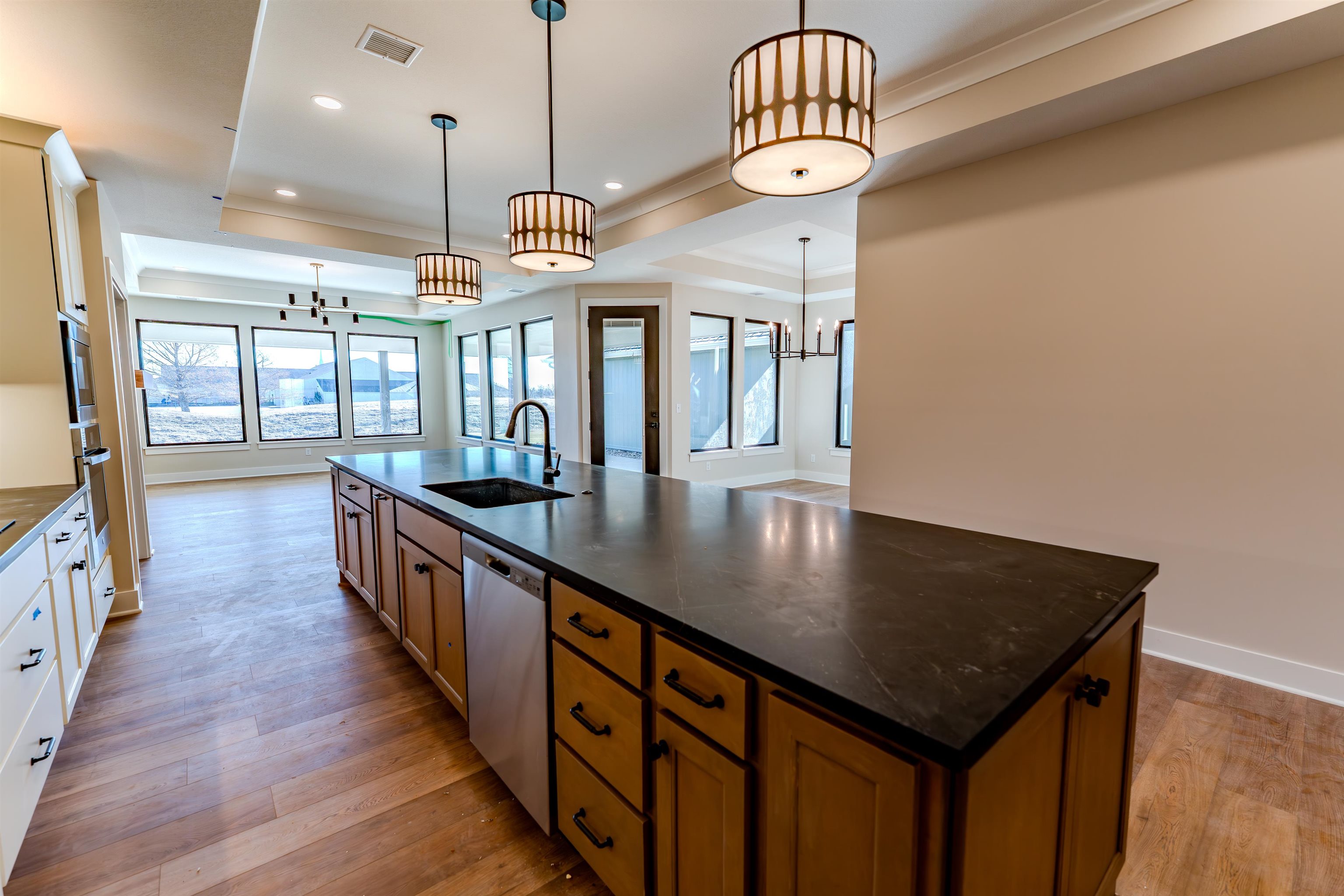 4550 N Sandkey, Wichita, Kansas image 28