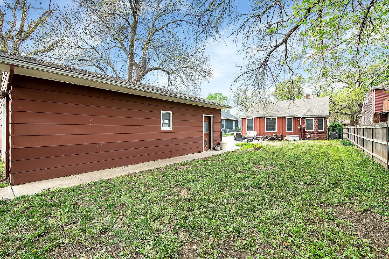 642 S Erie St, Wichita, Kansas image 35
