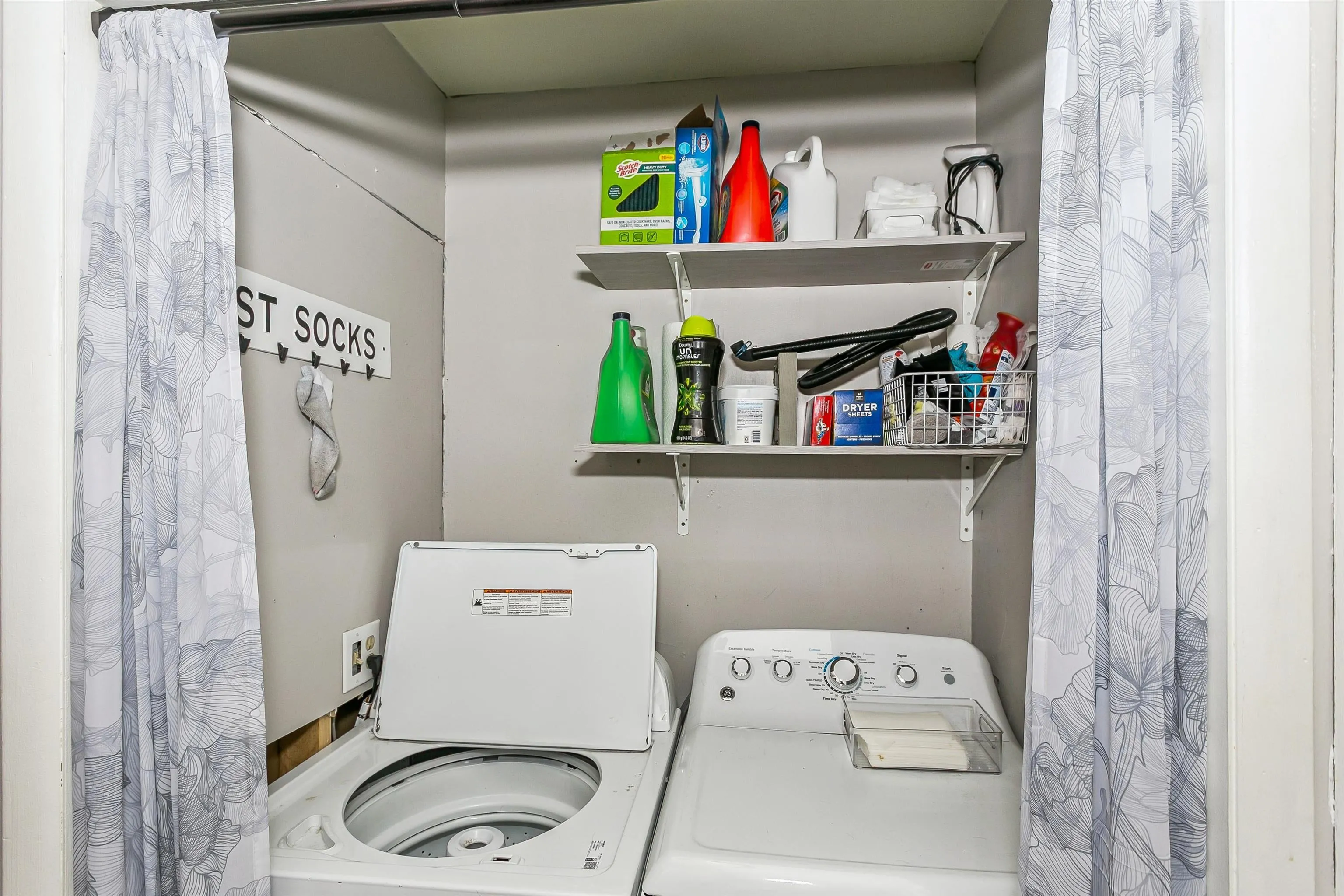 Wichita, Kansas 67217, United States, 3 Bedrooms Bedrooms, ,1 BathroomBathrooms,Residential,Active,245538