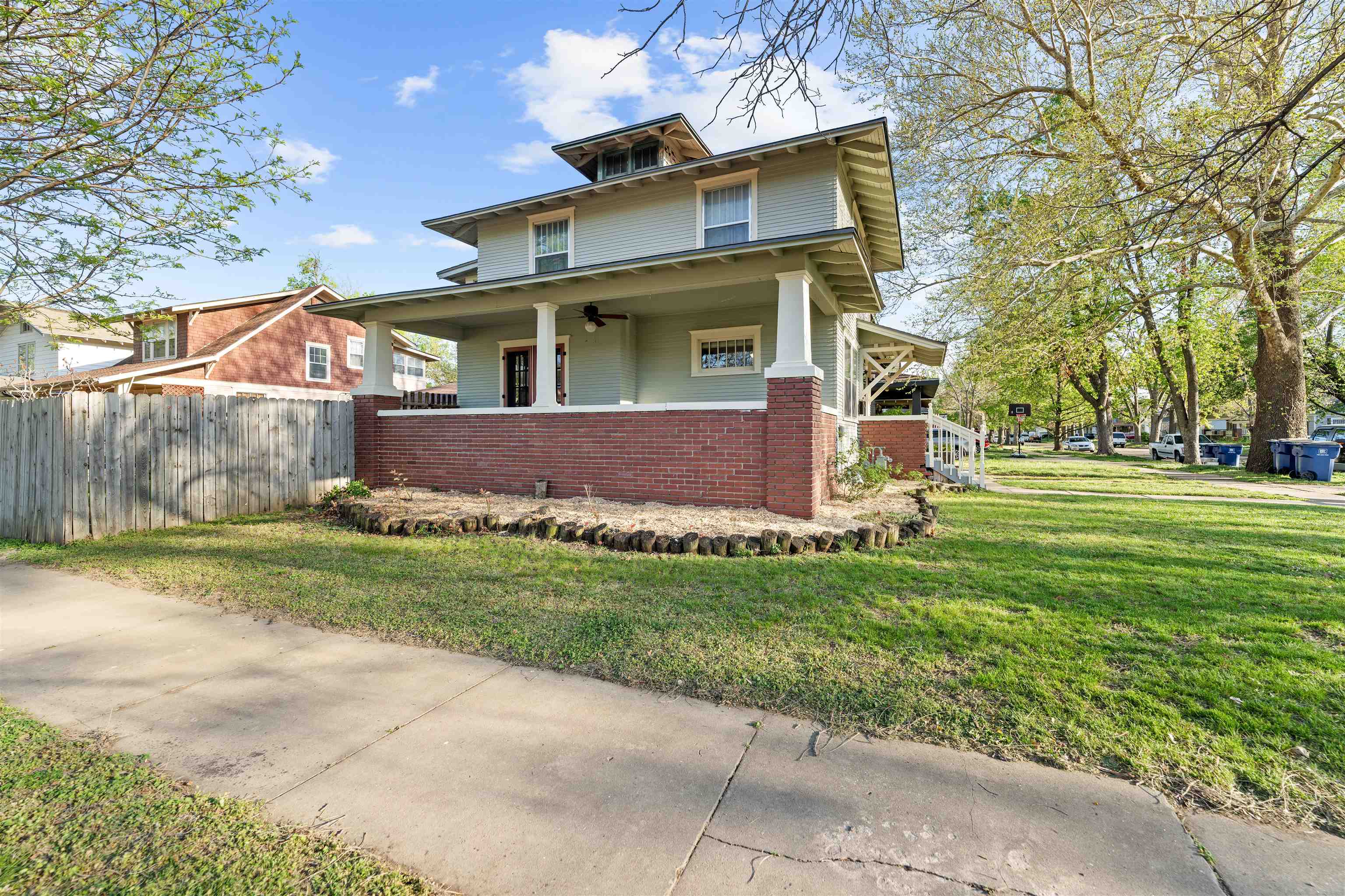901 Highland Ave, Salina, Kansas image 3