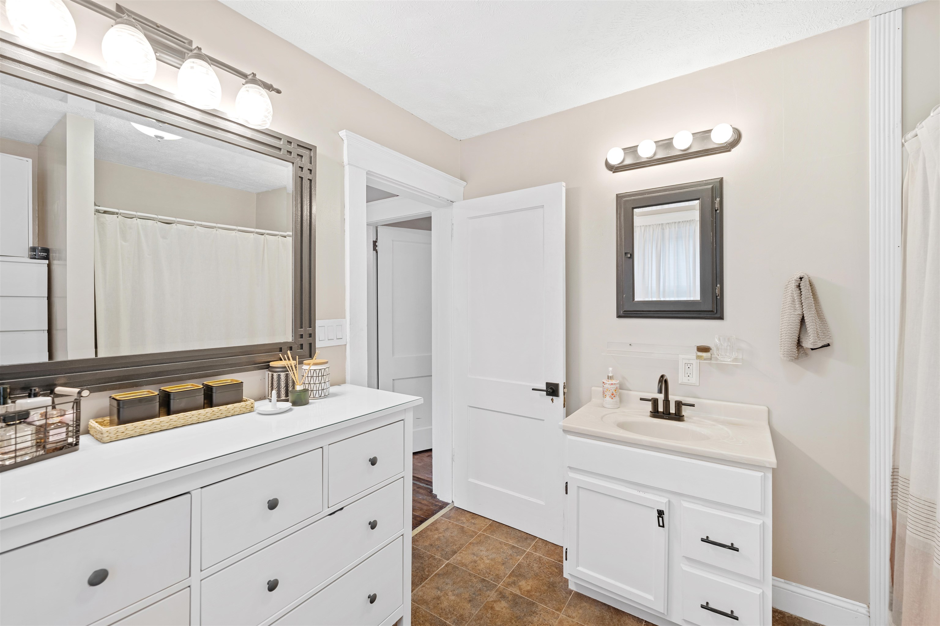 901 Highland Ave, Salina, Kansas image 14