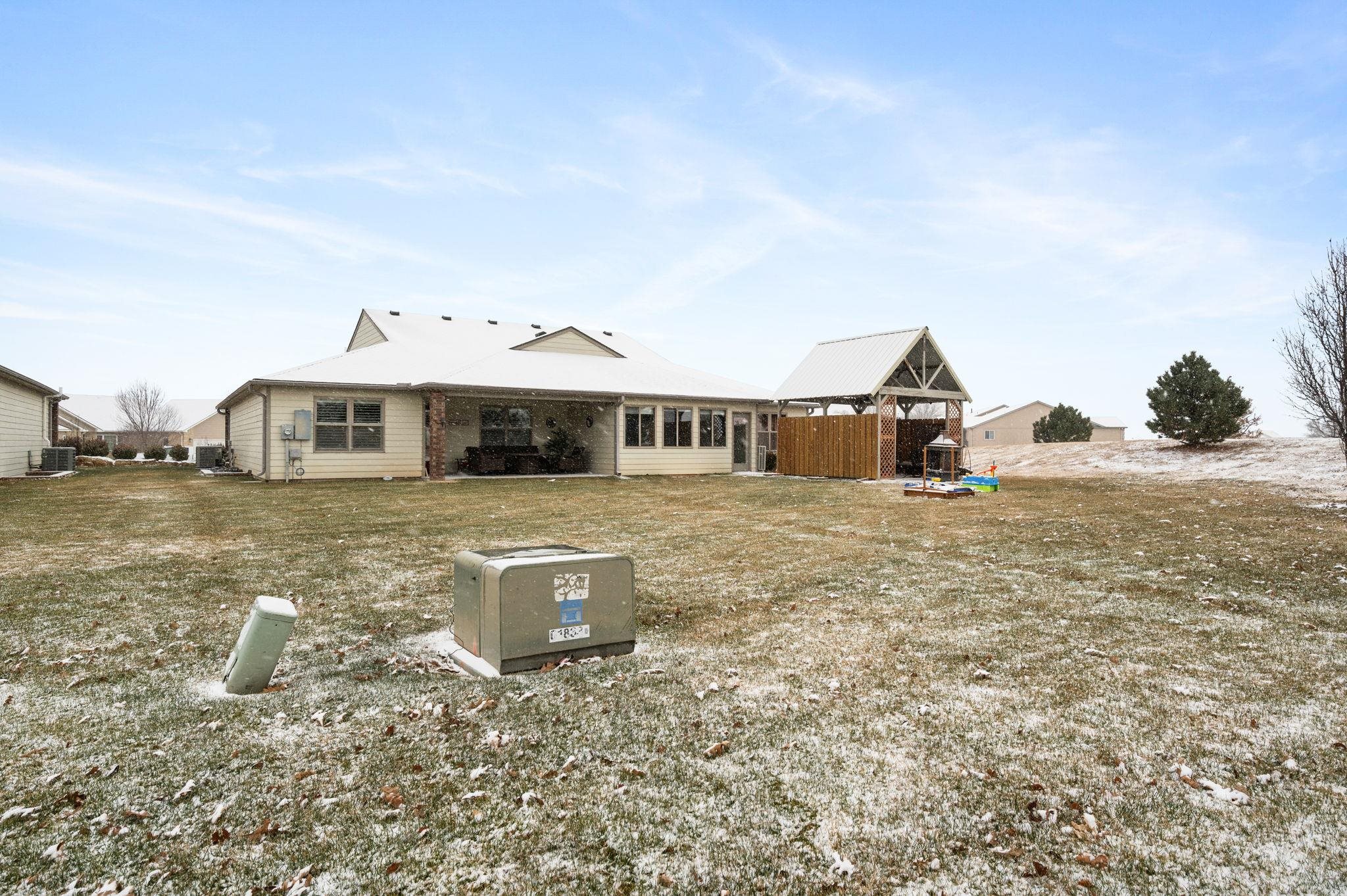 3613 Lakeshore Dr, Winfield, Kansas image 33