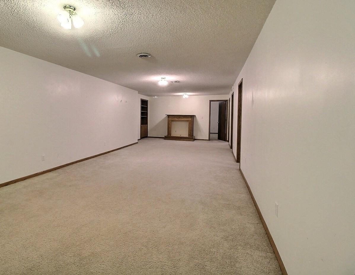601 Cathlinda Ct, Winfield, Kansas image 20