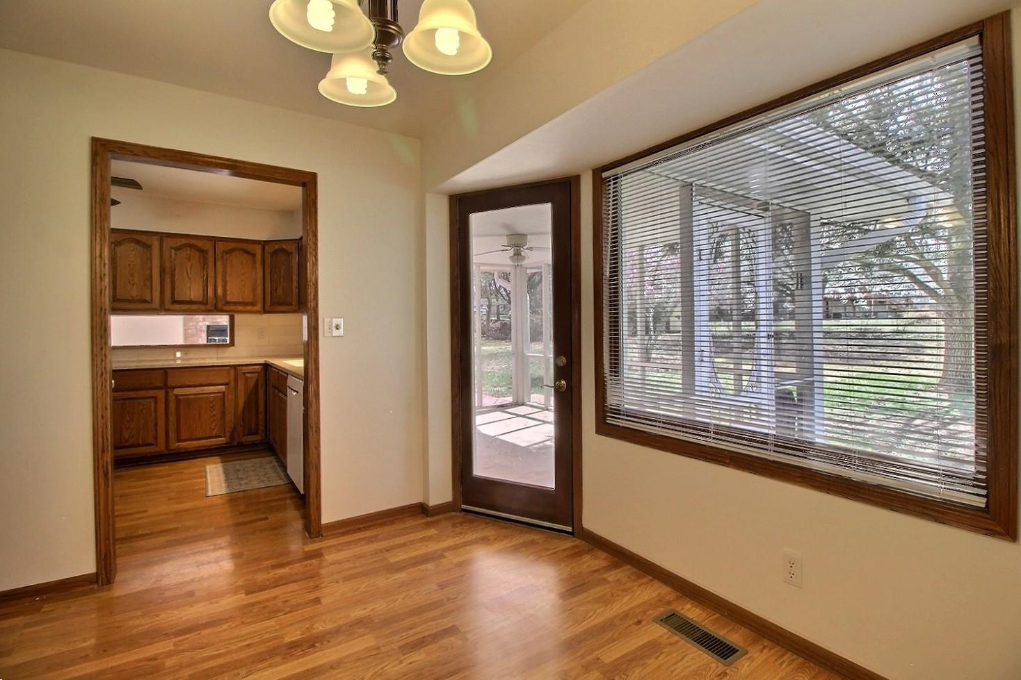 601 Cathlinda Ct, Winfield, Kansas image 12