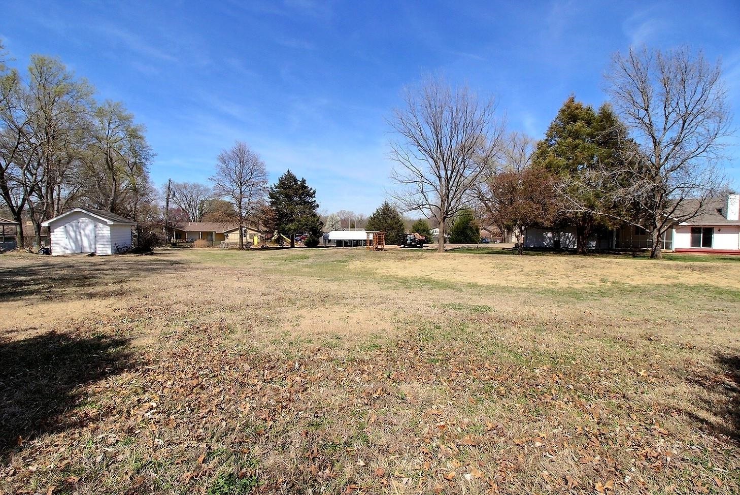 601 Cathlinda Ct, Winfield, Kansas image 32