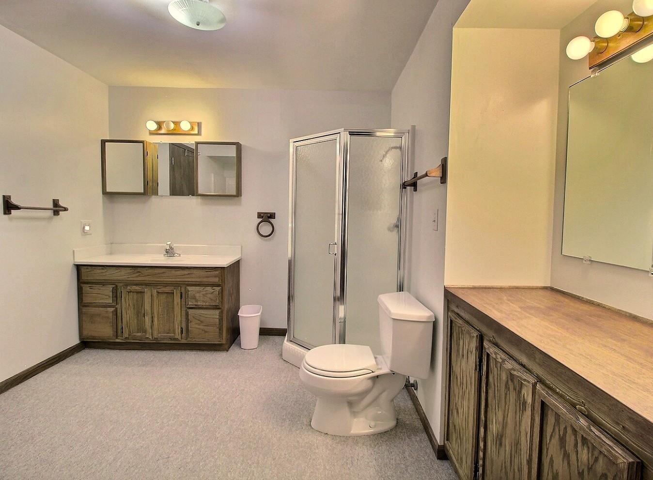 601 Cathlinda Ct, Winfield, Kansas image 24