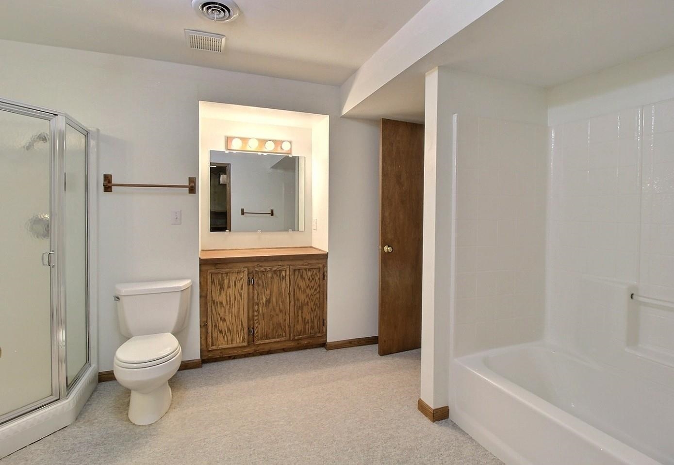601 Cathlinda Ct, Winfield, Kansas image 25