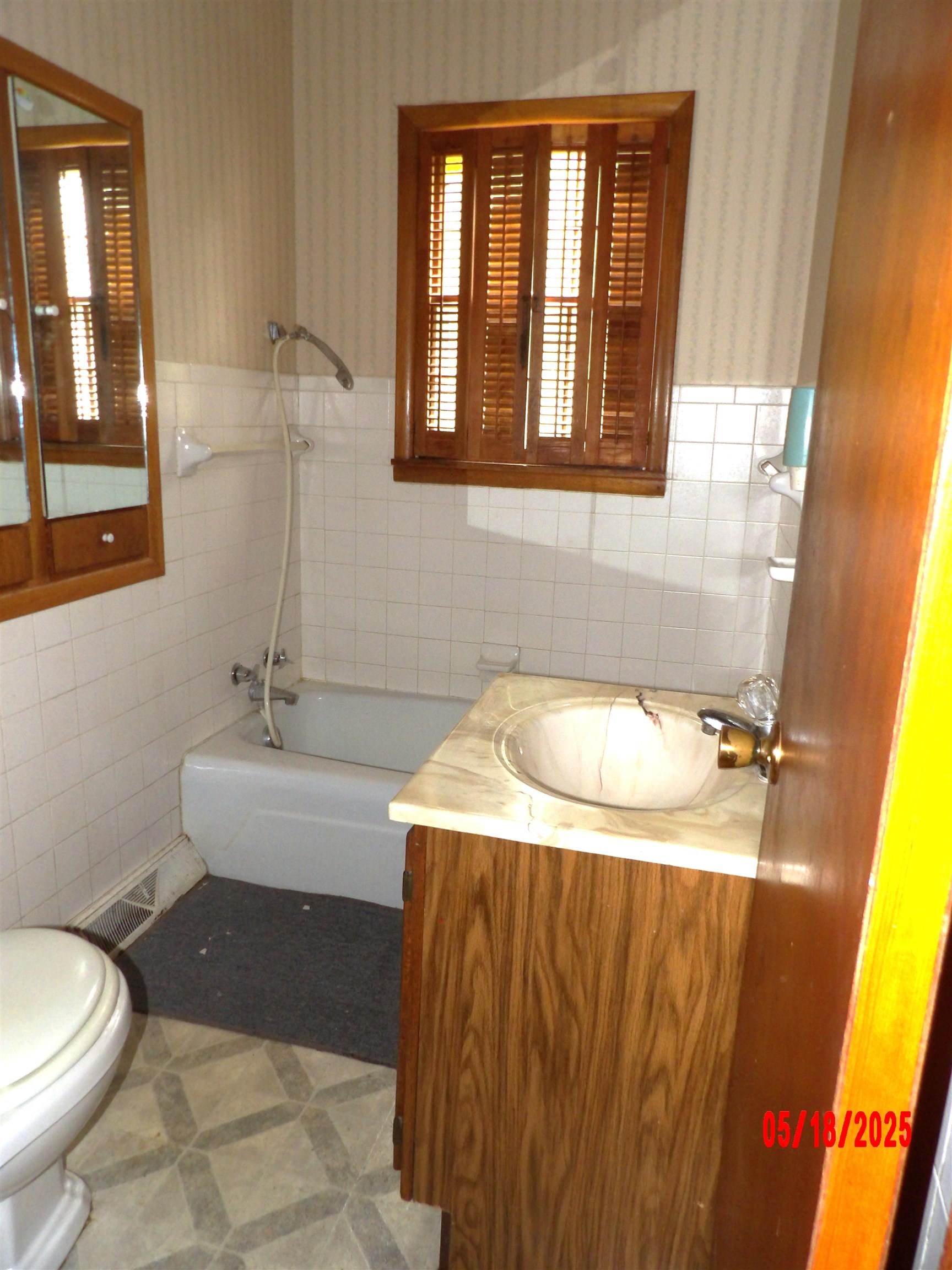 400 Highland Ave, Newton, Kansas image 11