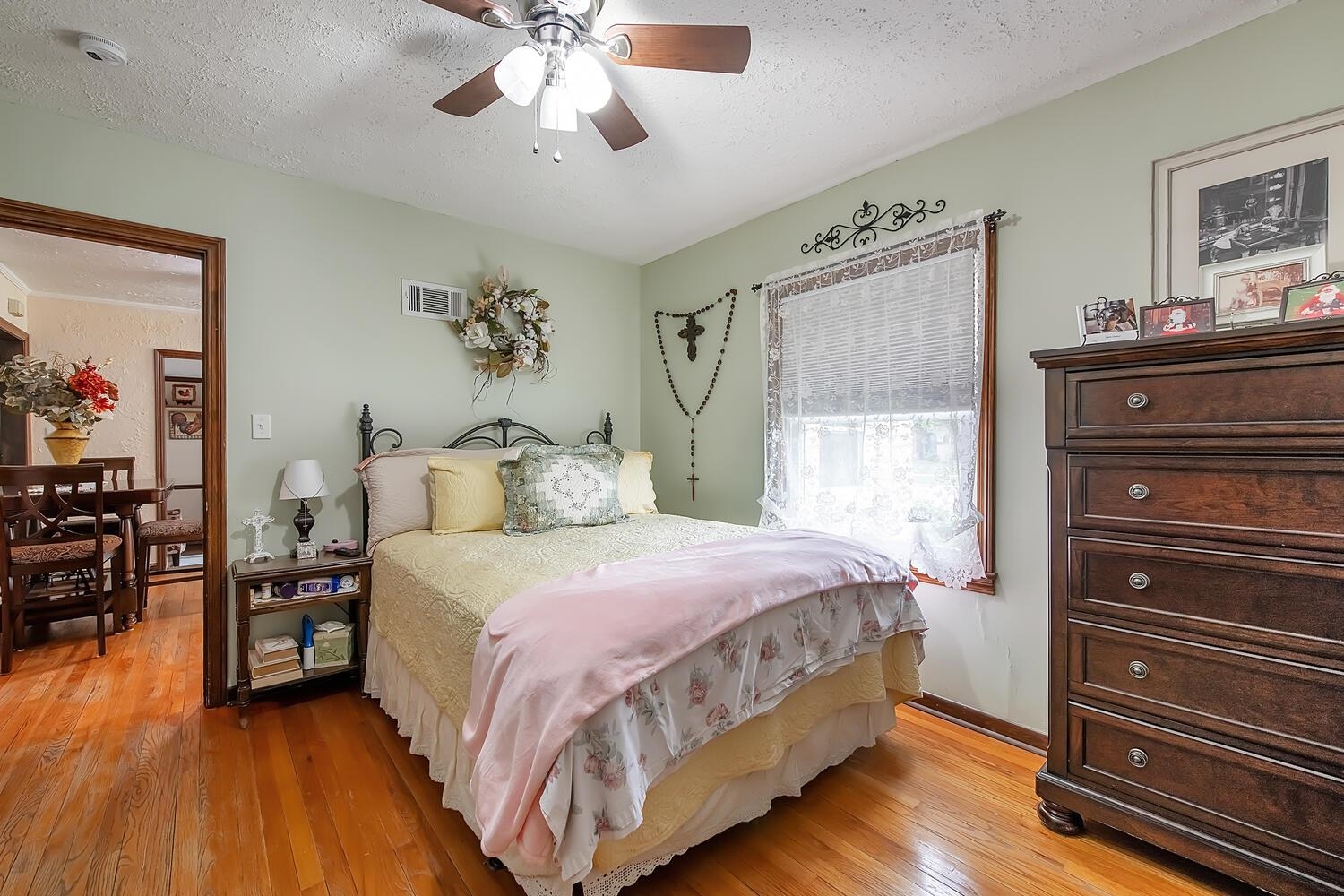 557 S Marcilene Ter, Wichita, Kansas image 17