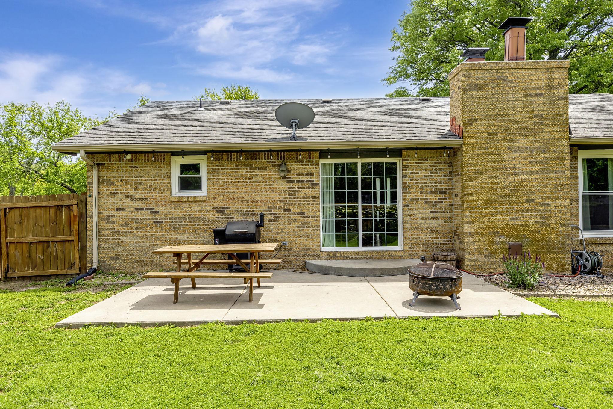 120 E Shady Brook Ln, Derby, Kansas image 29