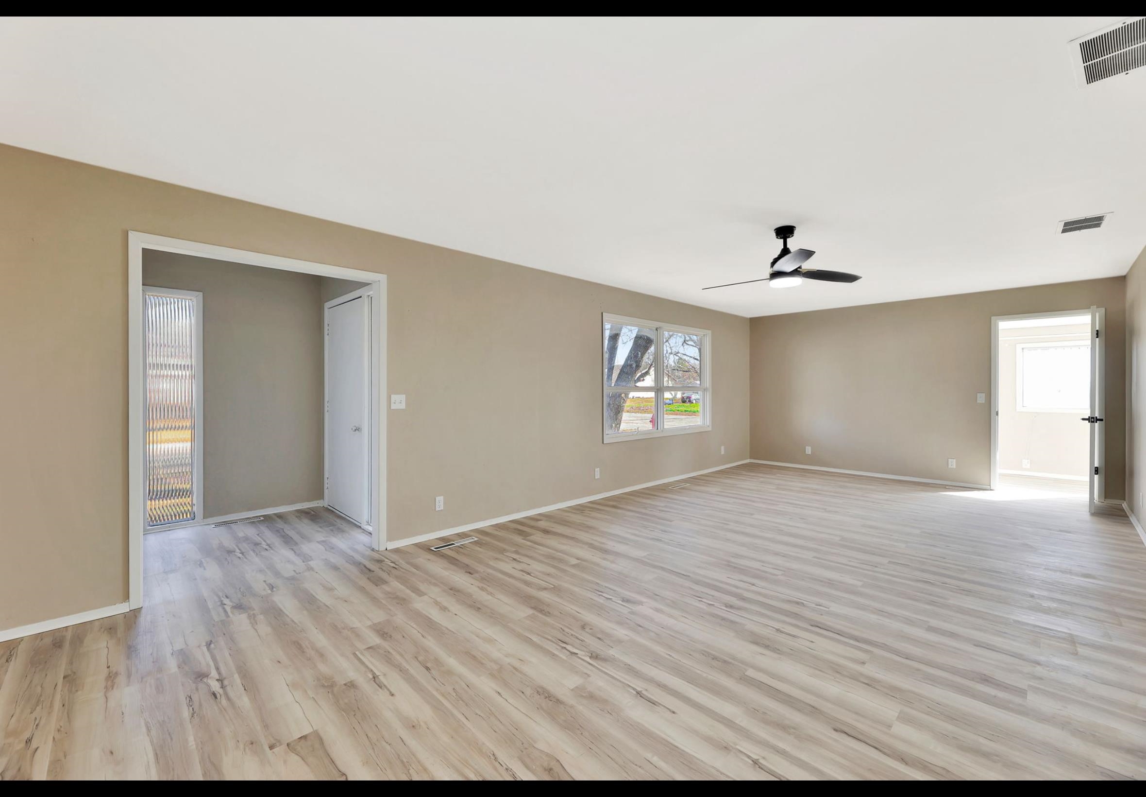 601 S Daily Rd, Mount Hope, Kansas image 2