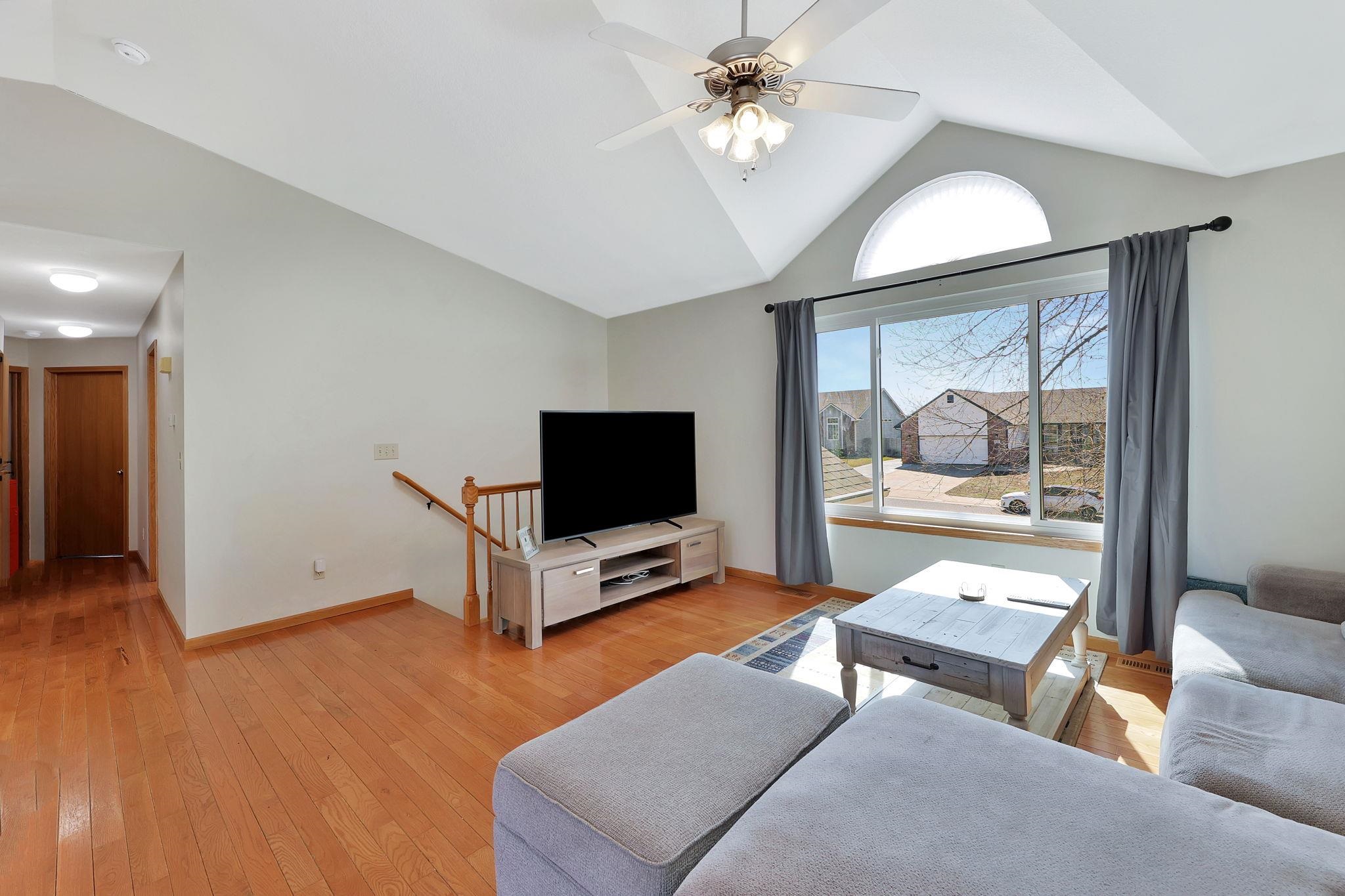 2030 E Zachary Dr, Derby, Kansas image 5