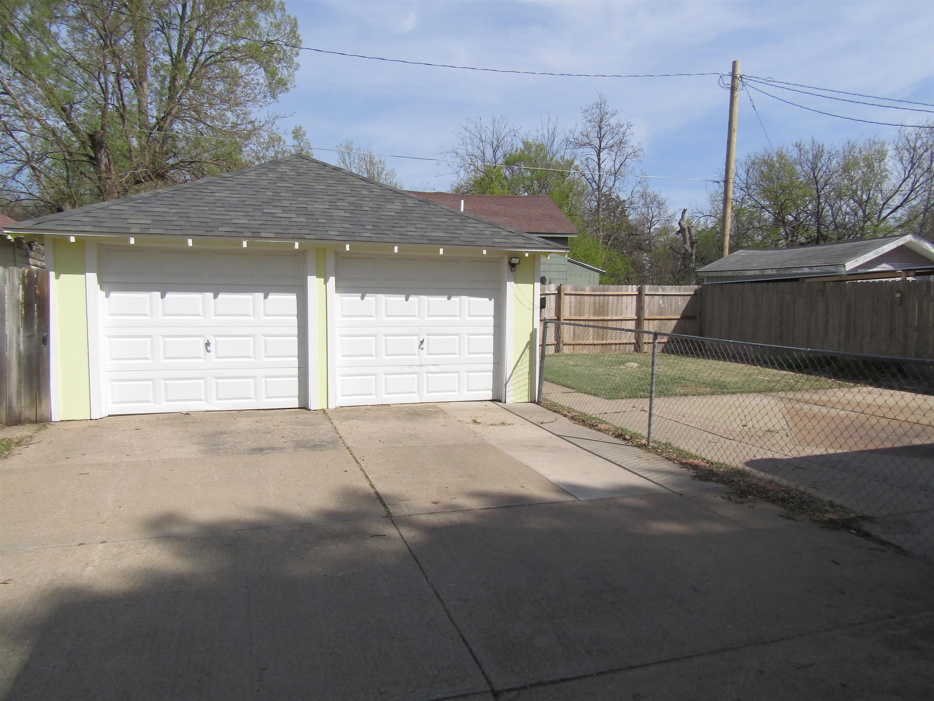 235 S 2nd St, Salina, Kansas image 7