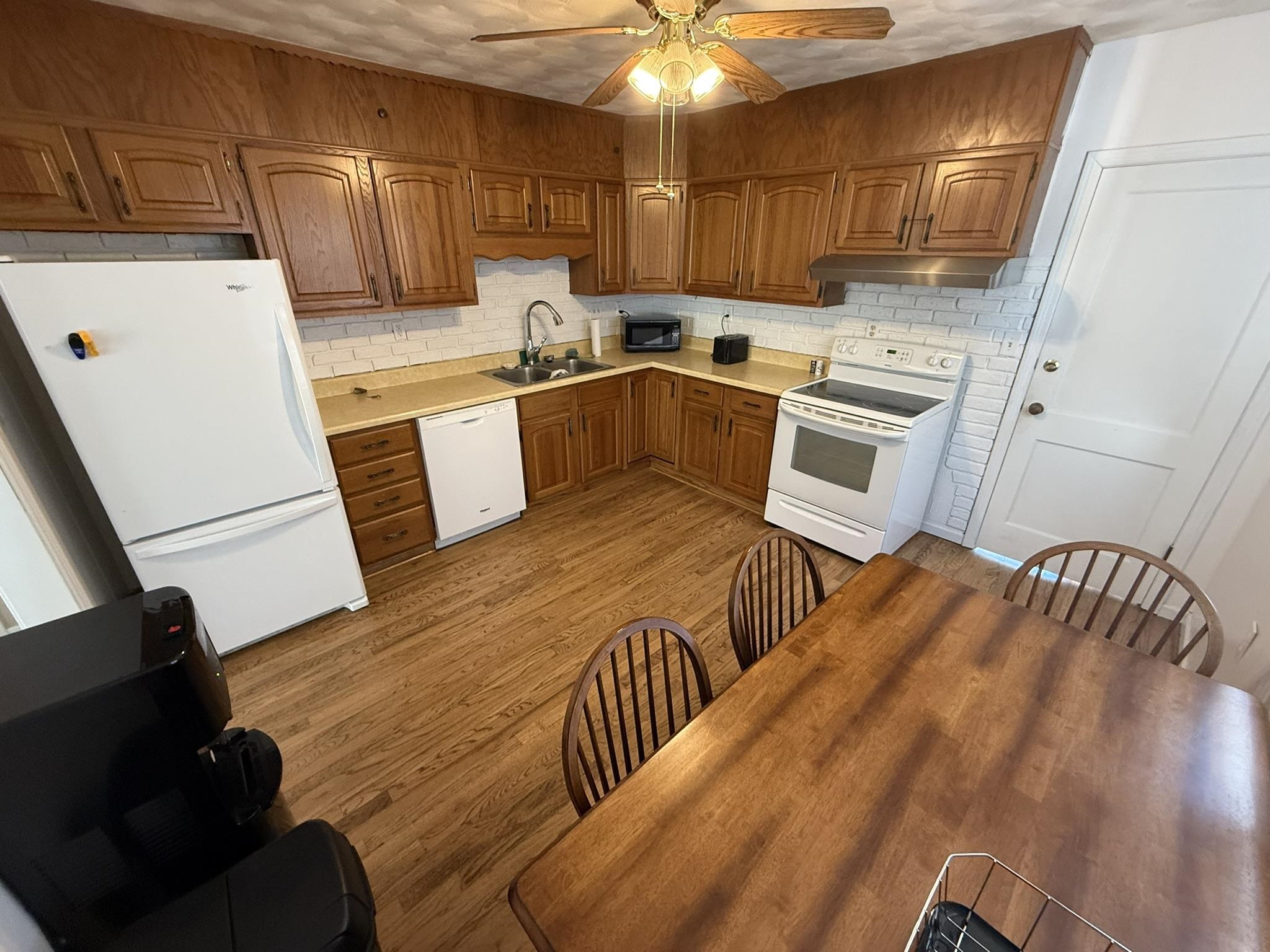 802 Charles St, Ellsworth, Kansas image 7