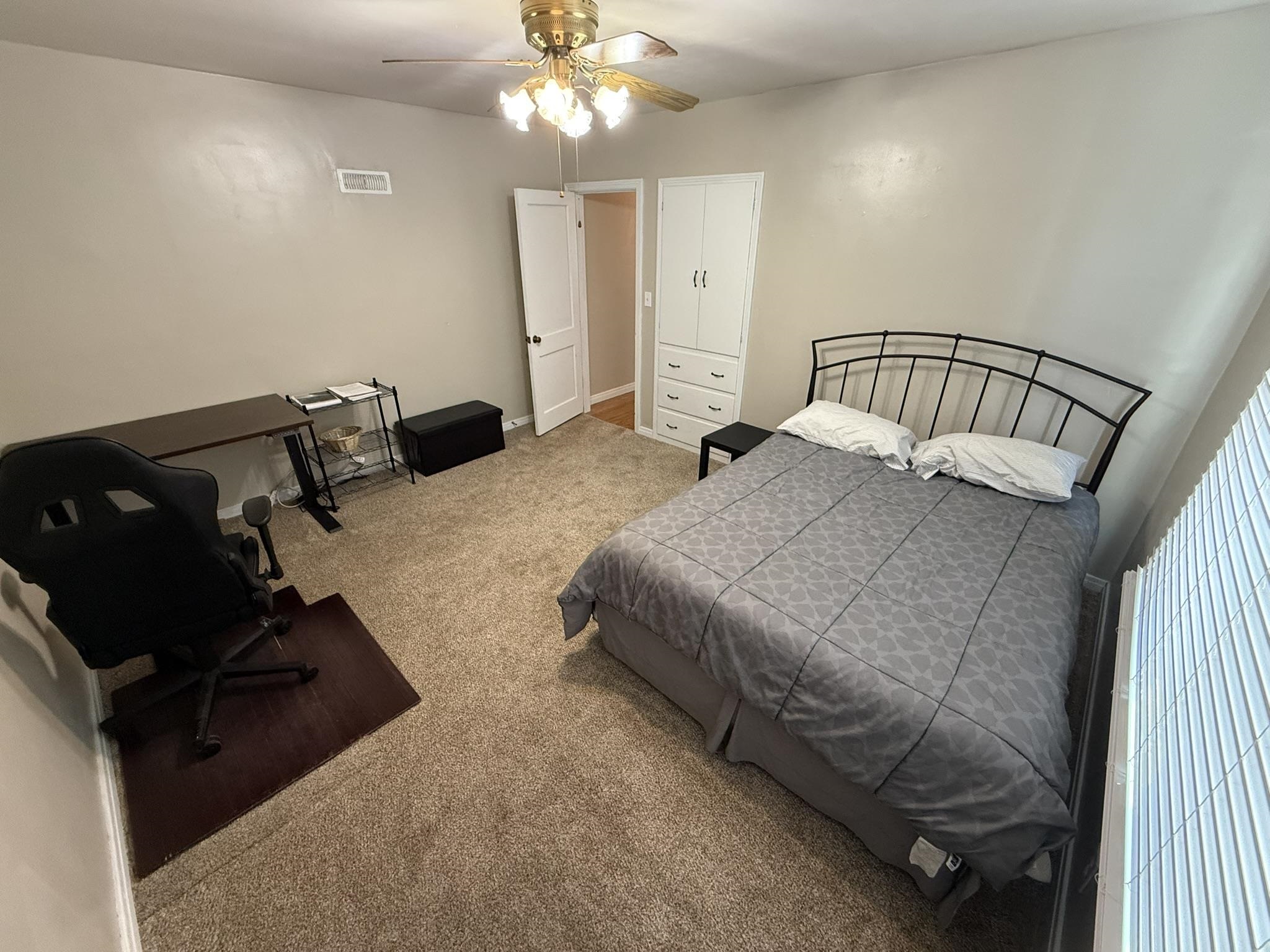 802 Charles St, Ellsworth, Kansas image 16