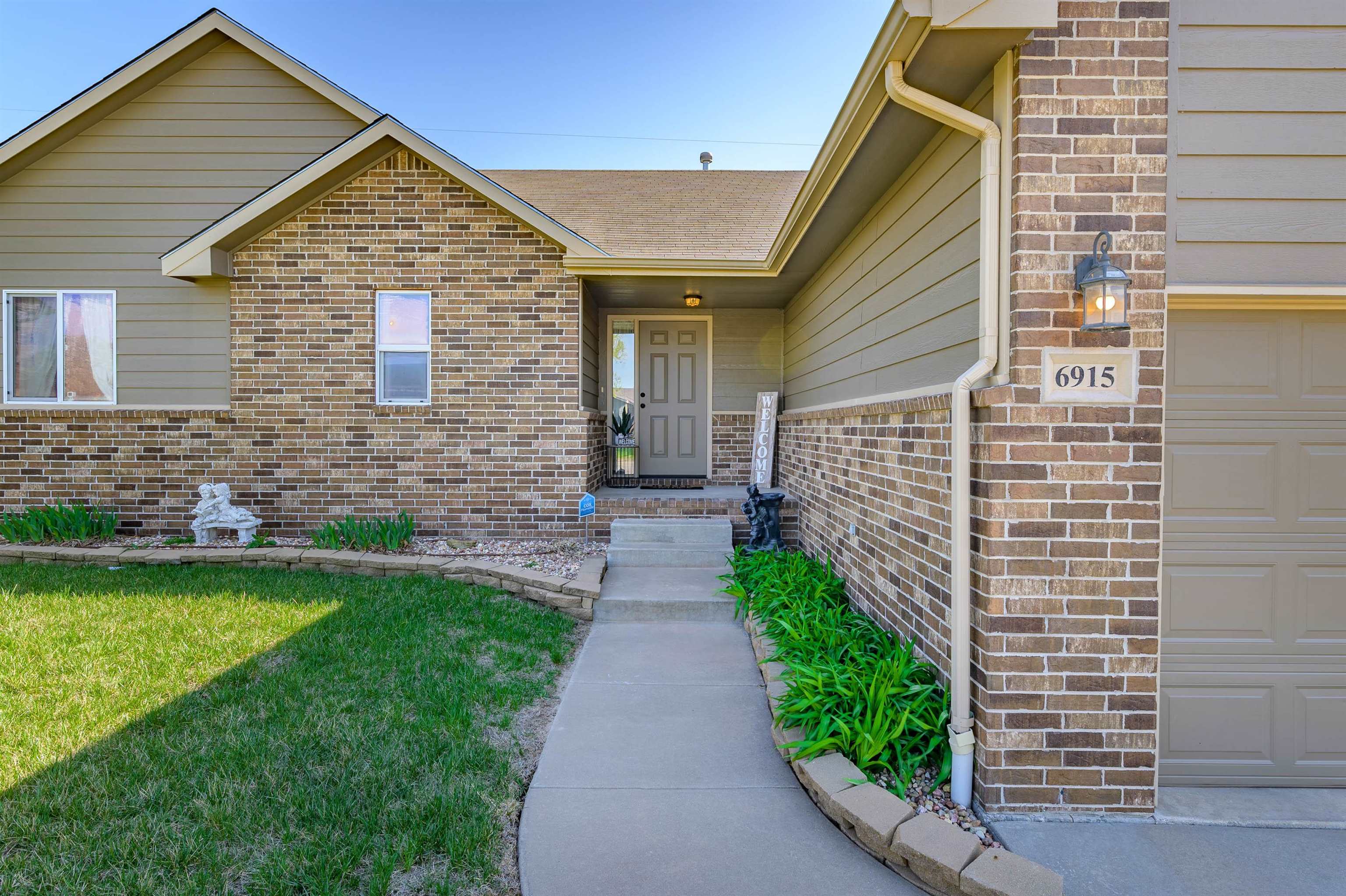 6915 N Wendell Ct, Park City, Kansas image 2