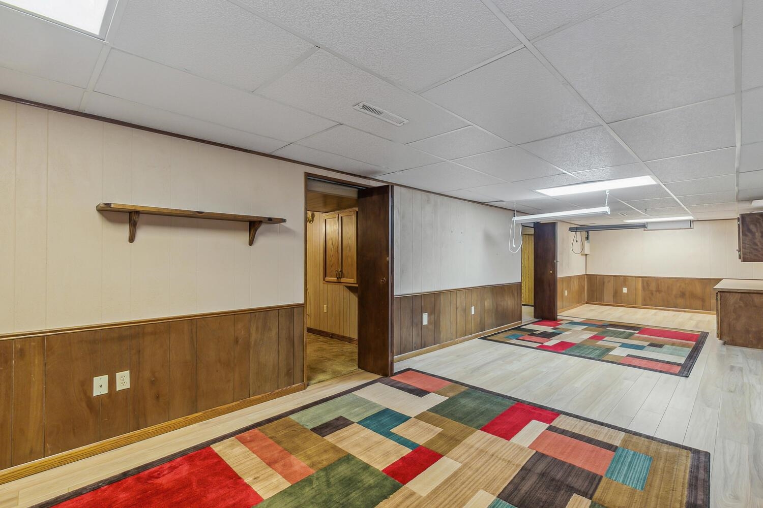 Wichita, Kansas 67213, United States, 3 Bedrooms Bedrooms, ,3 BathroomsBathrooms,Residential,Pending,55857