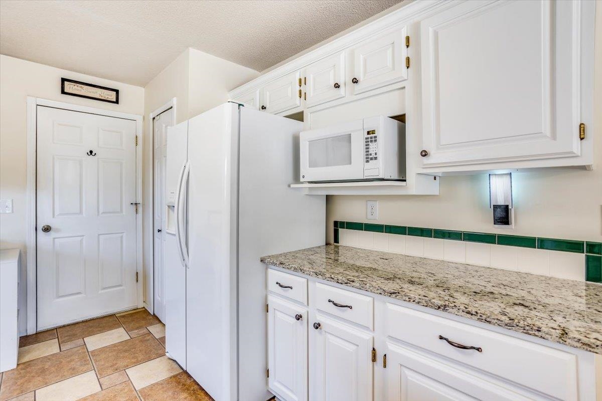 Derby, Kansas 67037, United States, 5 Bedrooms Bedrooms, ,3 BathroomsBathrooms,Residential,Pending,55486