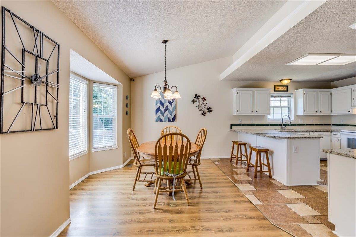 Derby, Kansas 67037, United States, 5 Bedrooms Bedrooms, ,3 BathroomsBathrooms,Residential,Pending,55486