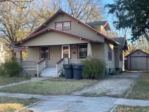 405 E 9th St, Newton, KS 67114 - MLS#: 647618