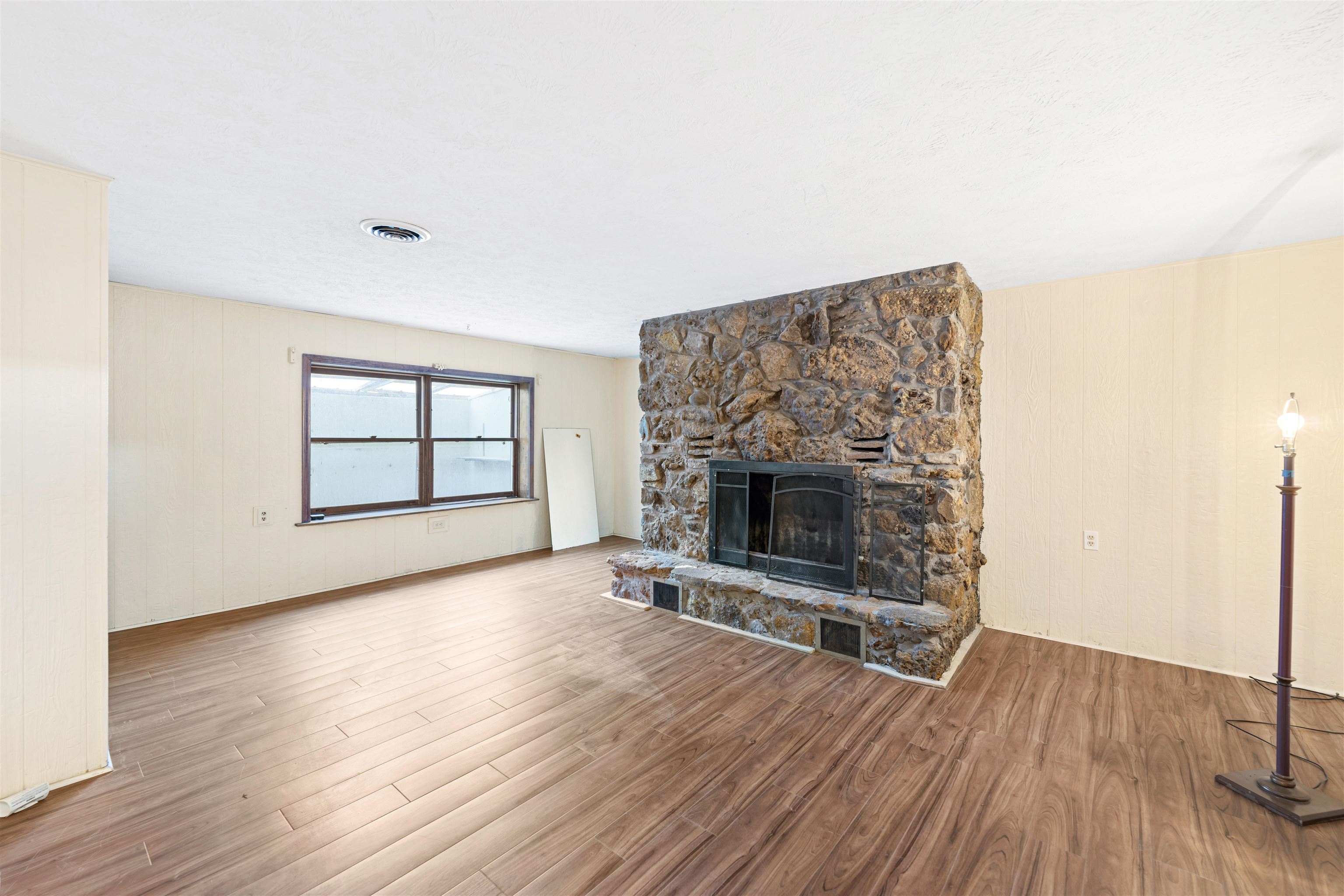 205 S Jackson St, Marquette, Kansas image 13