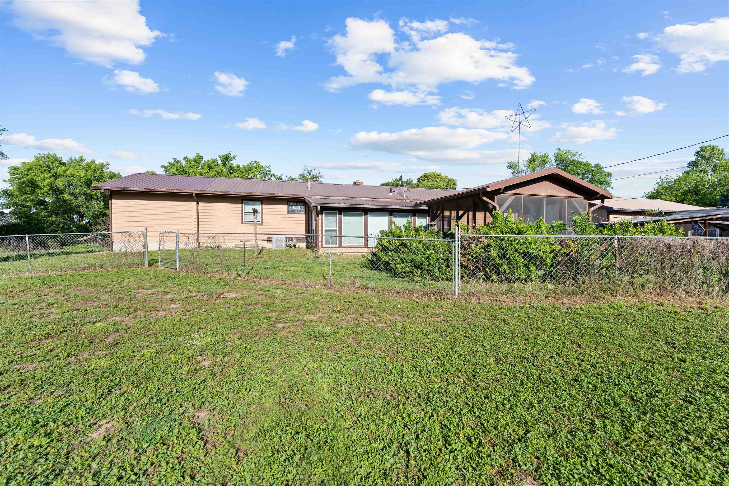 205 S Jackson St, Marquette, Kansas image 25