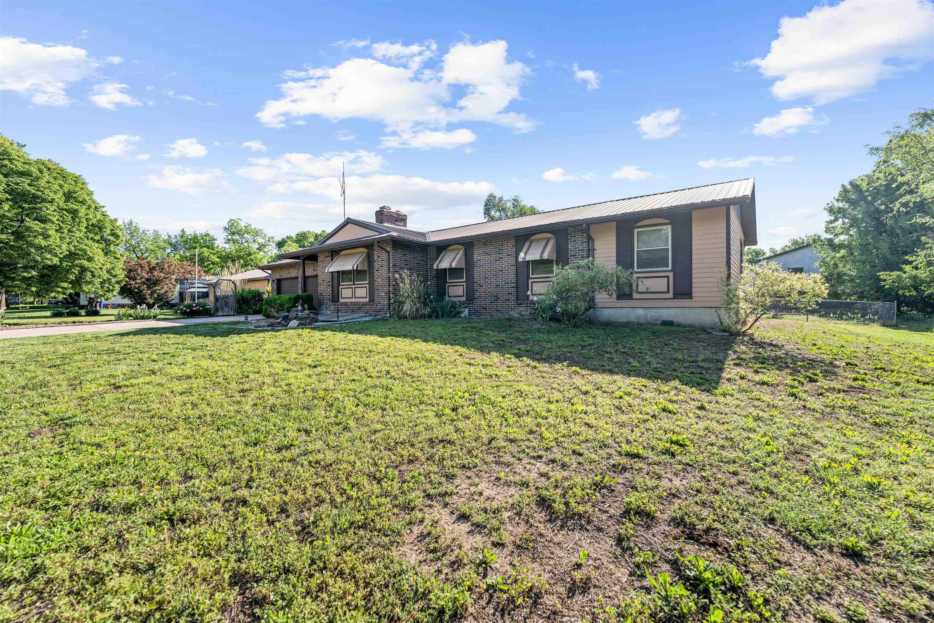 205 S Jackson St, Marquette, Kansas image 2