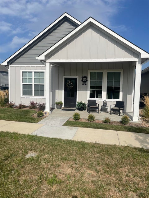 Townhouse For Sale - 441 E Lexington Ln<br/> Andover, KS 67002