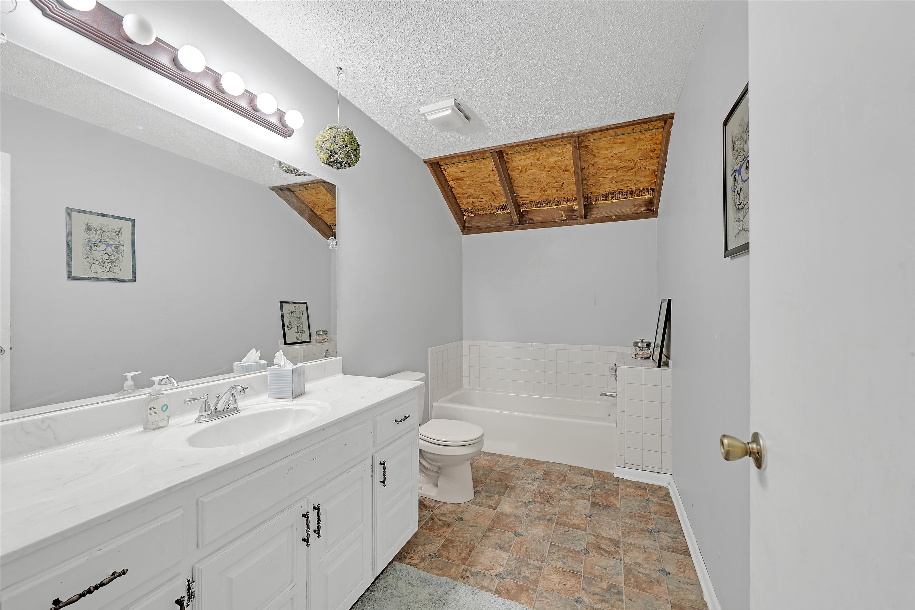 11804 W Texas St, Wichita, Virginia image 21