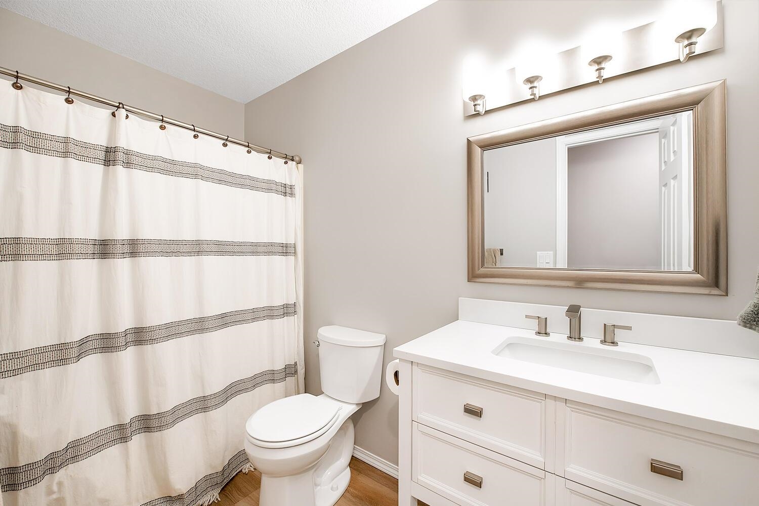 423 N Judith Cir, Wichita, Kansas image 16