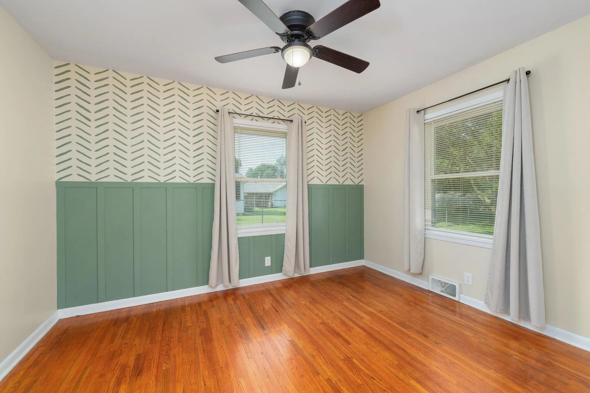 Oxford, Kansas 67119, United States, 2 Bedrooms Bedrooms, ,2 BathroomsBathrooms,Residential,Active,178848