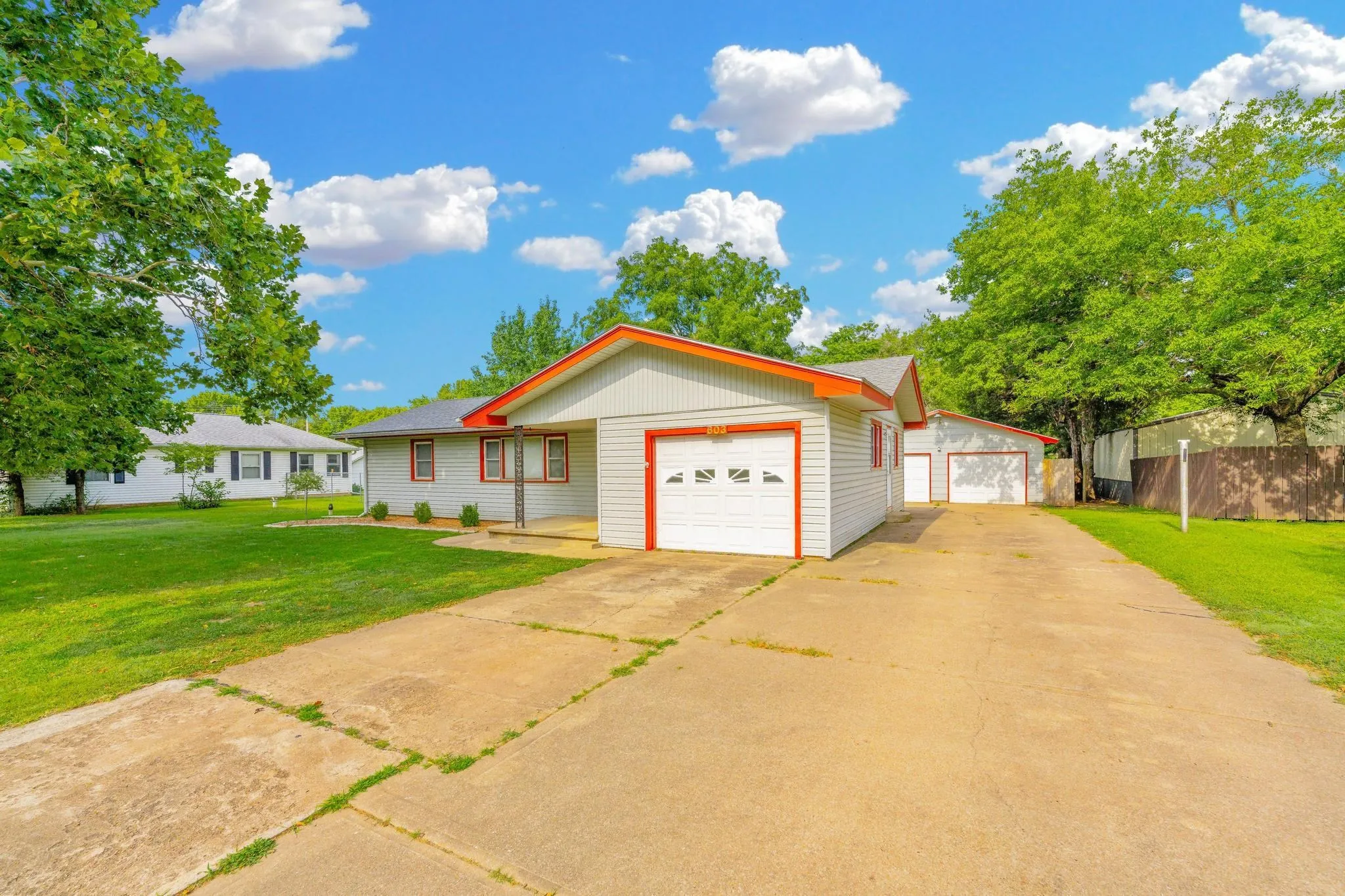 Oxford, Kansas 67119, United States, 2 Bedrooms Bedrooms, ,2 BathroomsBathrooms,Residential,Active,178848