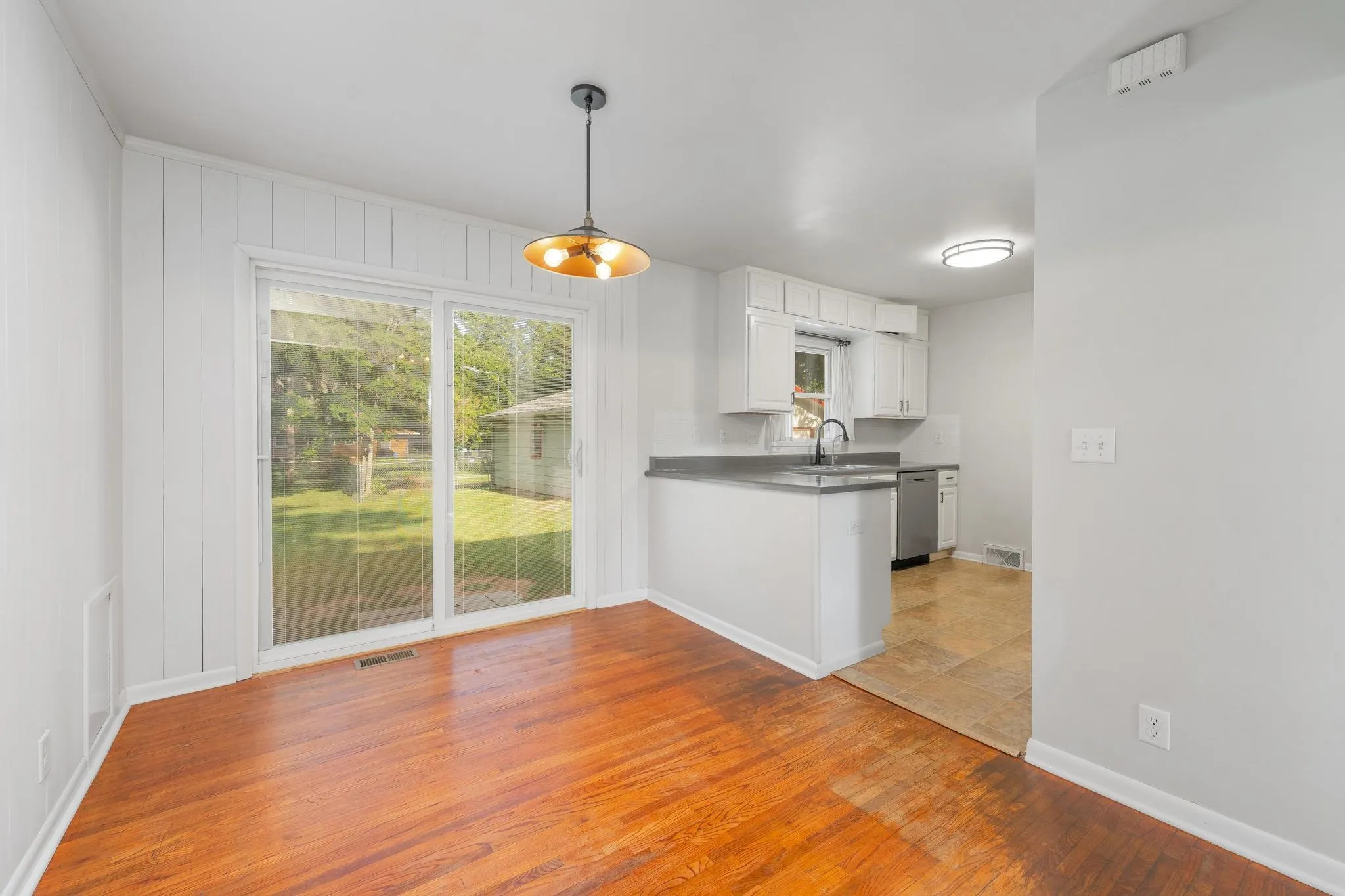 Oxford, Kansas 67119, United States, 2 Bedrooms Bedrooms, ,2 BathroomsBathrooms,Residential,Active,178848