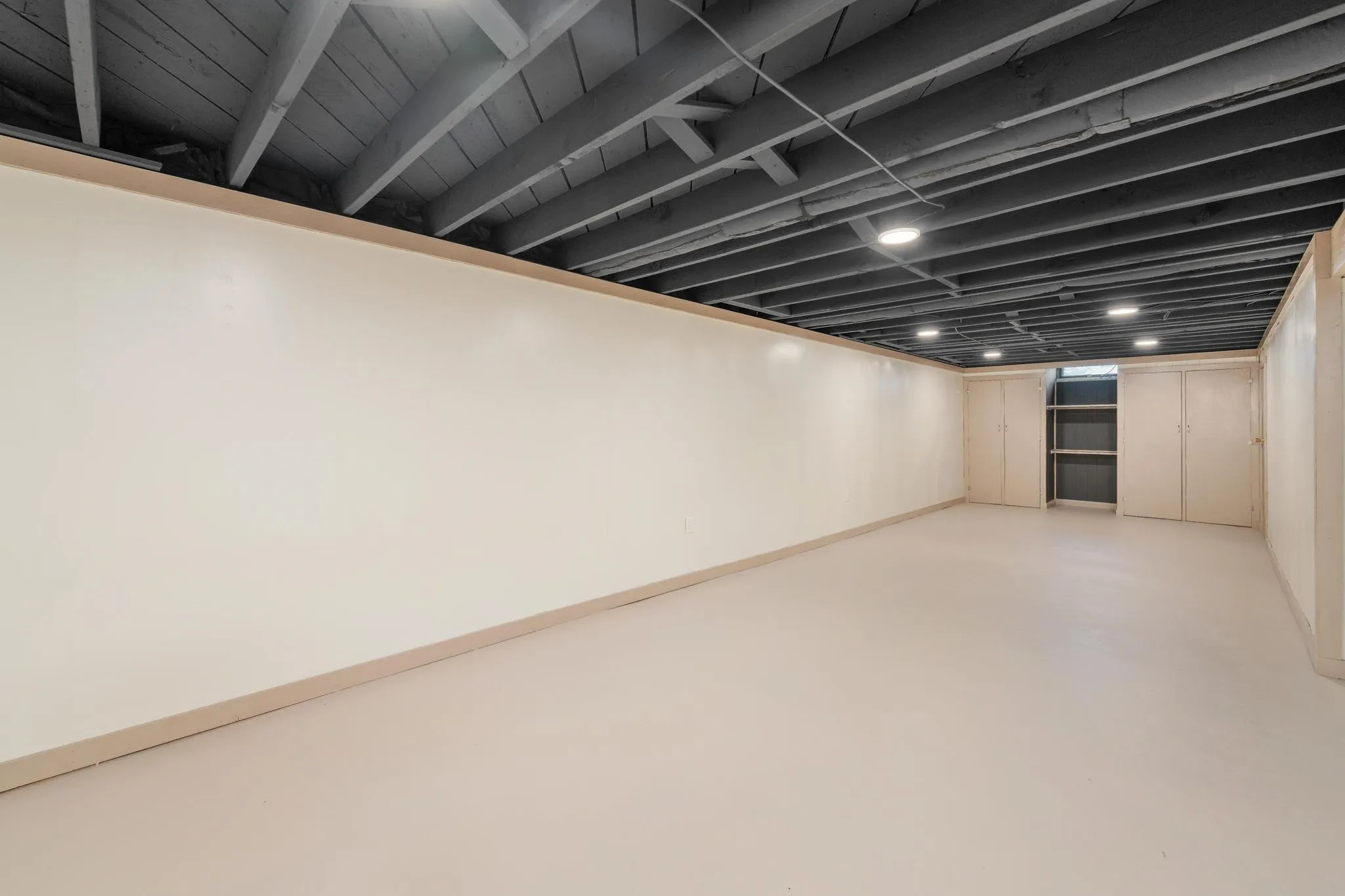 Oxford, Kansas 67119, United States, 2 Bedrooms Bedrooms, ,2 BathroomsBathrooms,Residential,Active,178848